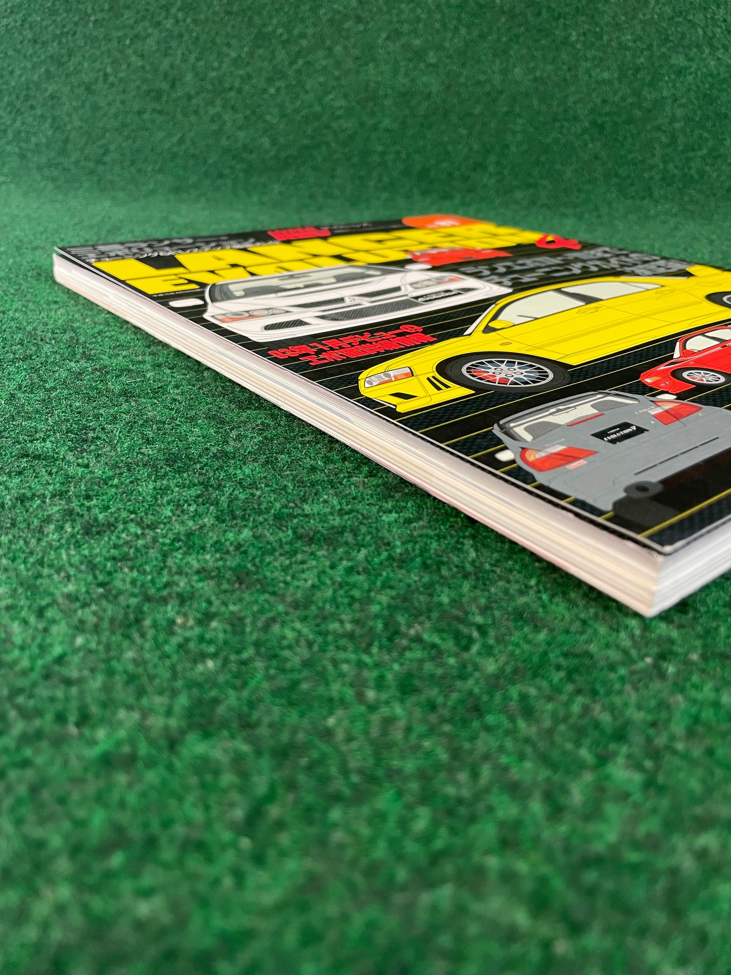 Hyper Rev Magazine - Mitsubishi Lancer Evolution - No. 4 Vol. 81