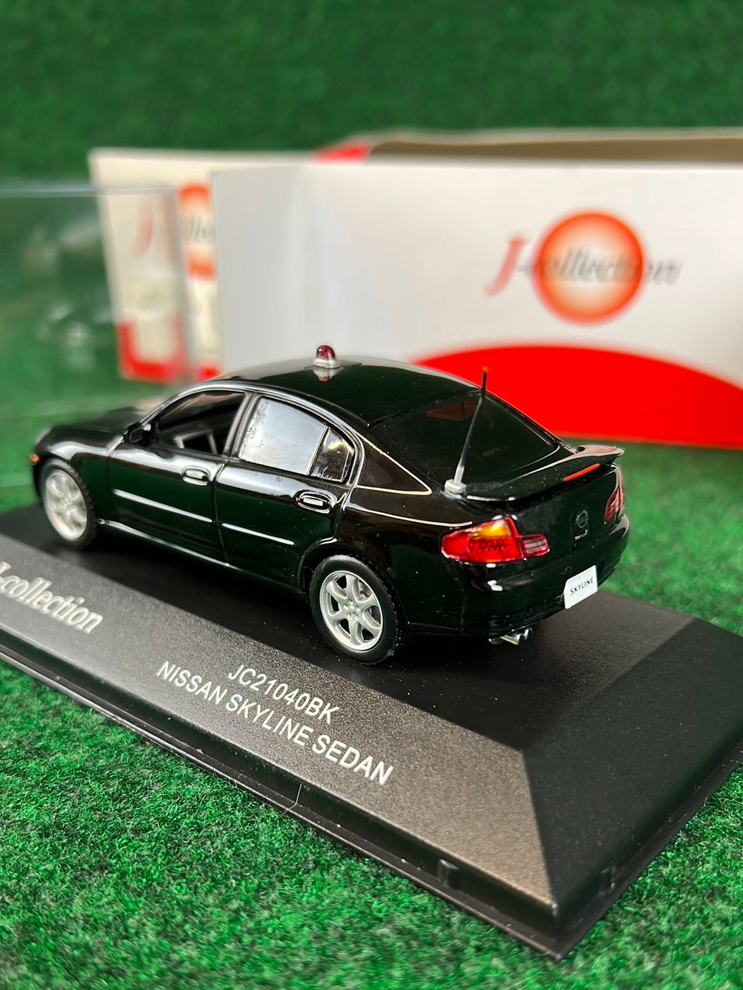 J-Collection (KYOSHO) Nissan Skyline 300GT (Infiniti G35) Modified 1/43 Scale Diecast