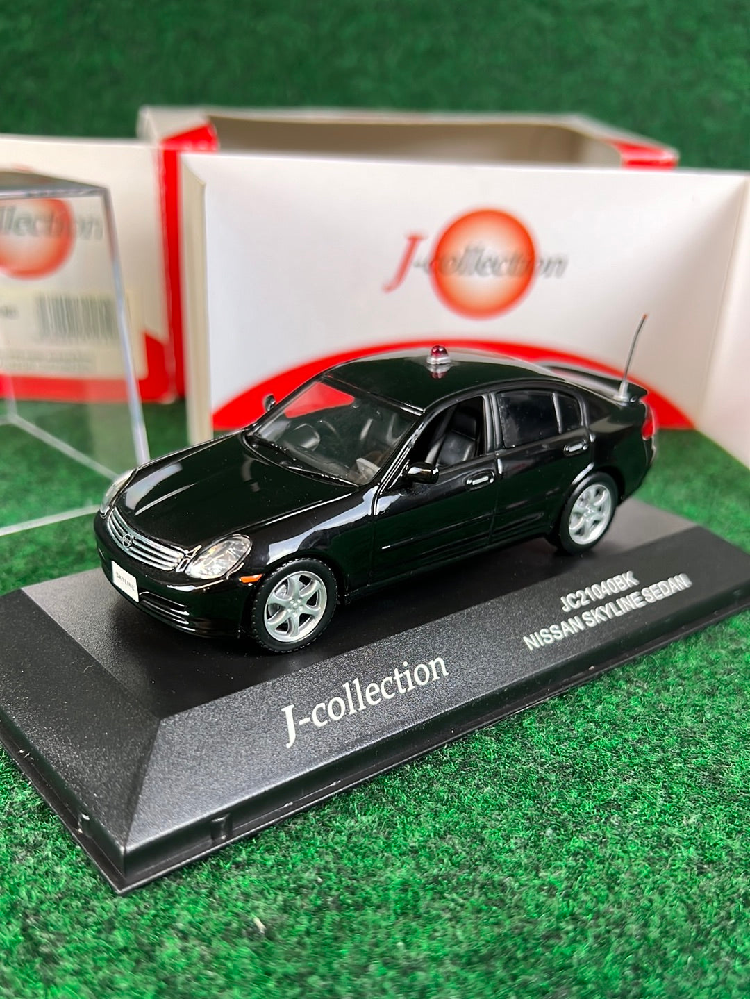 J-Collection (KYOSHO) Nissan Skyline 300GT (Infiniti G35) Modified 1/43 Scale Diecast