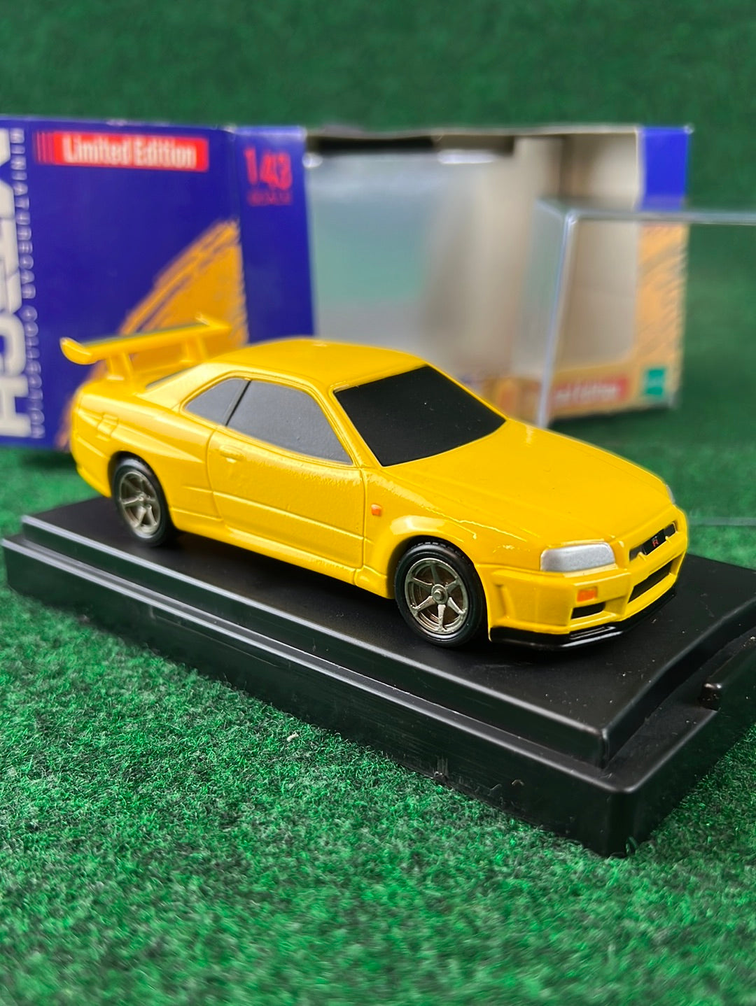 MTECH Limited Edition Nissan Skyline R34 GTR “EV1” Lightning Yellow Tribute Diecast