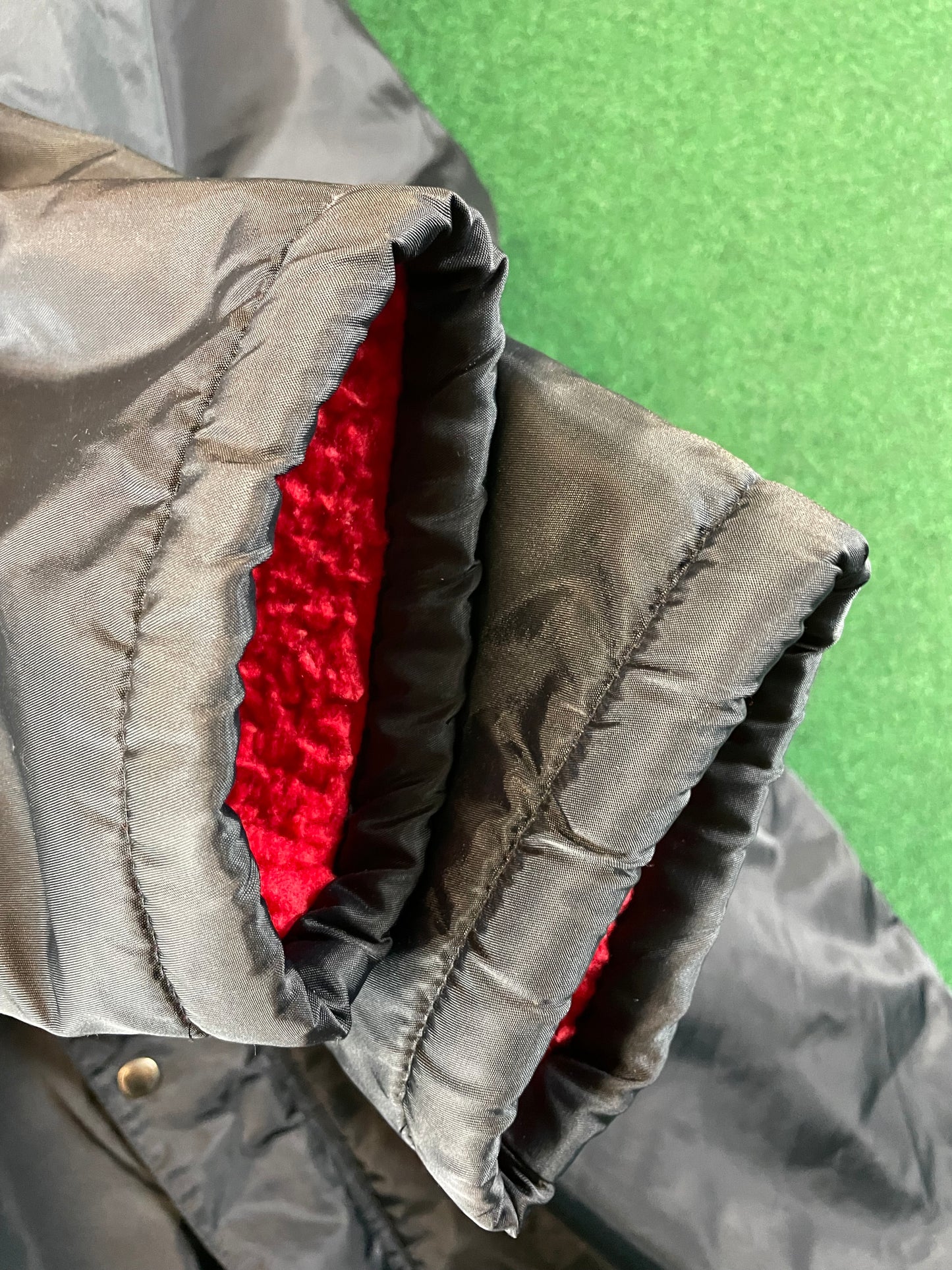 ADVAN - Get a Step Ahead Vintage Black Insulated Bench Coat