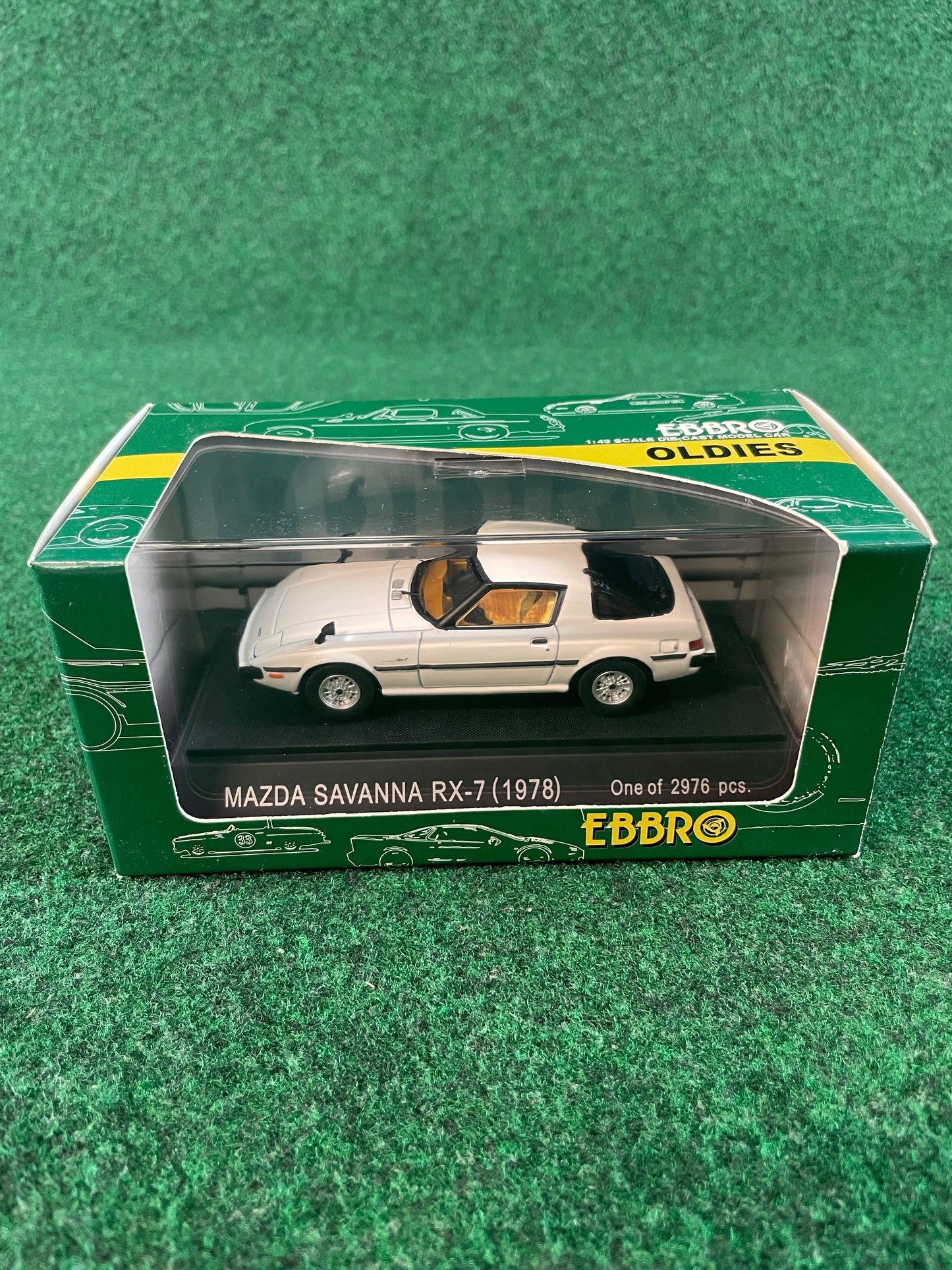 EBBRO Oldies - Mazda Savanna RX-7 1/43 Scale Diecast