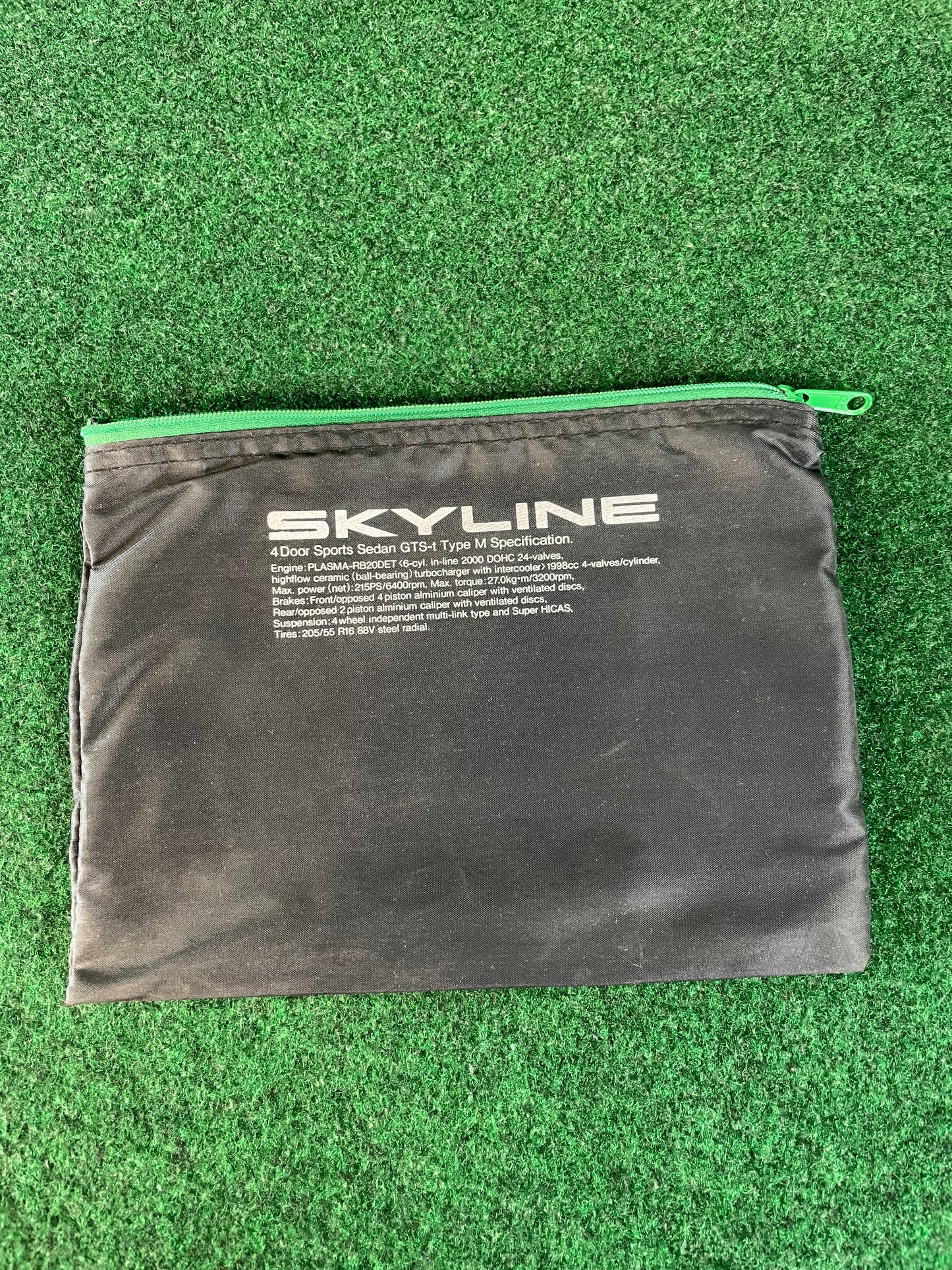 Nissan Skyline R32 GTS-T Type M - Green and Yellow Zipper Bags Set