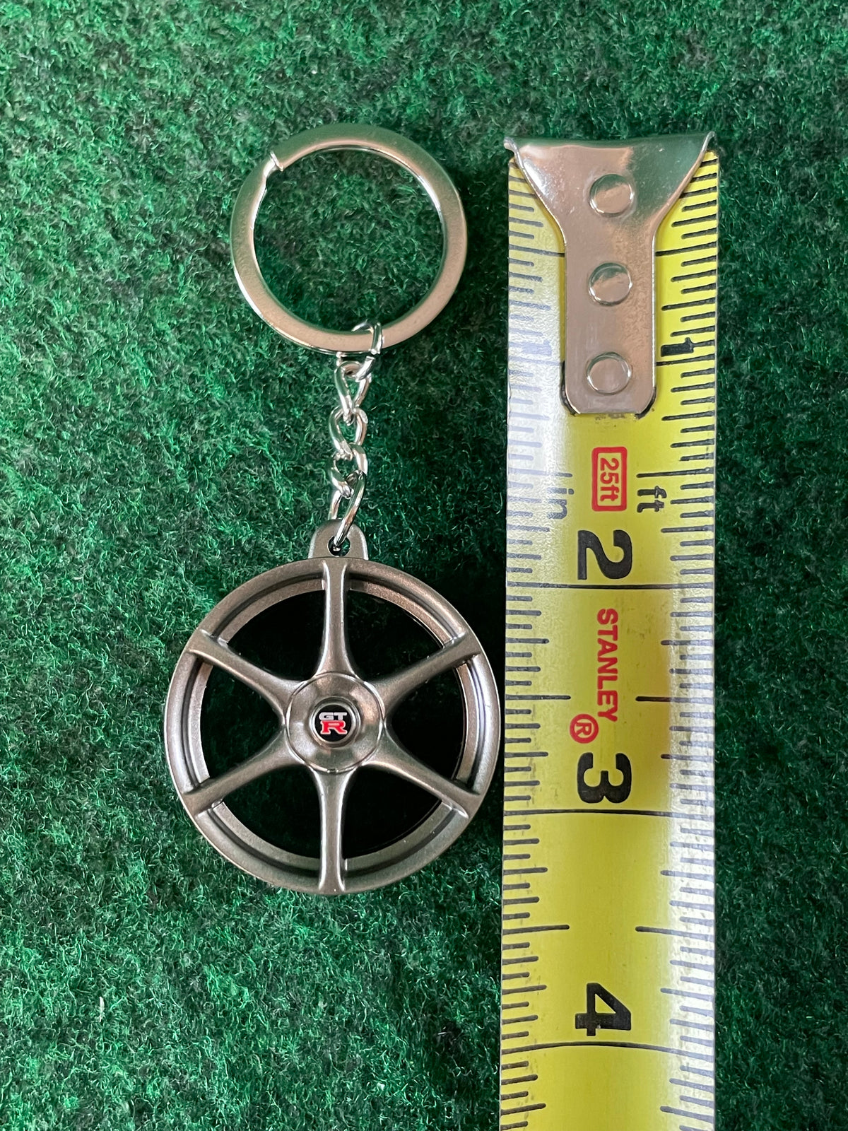 TC Juurokuhoi Vending Machine Nissan Skyline R34 GT-R Wheel Keychain