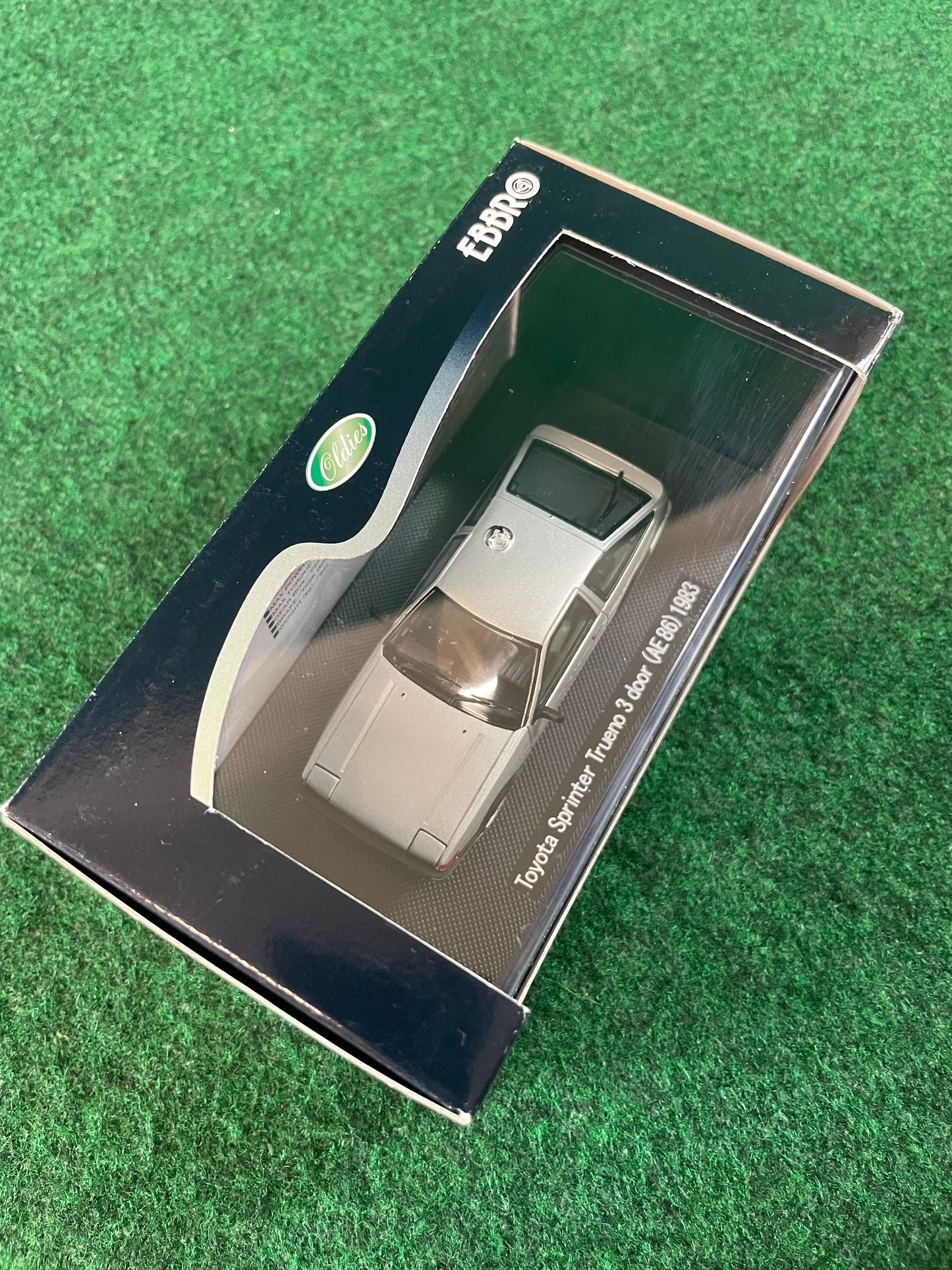 EBBRO Oldies: 1983 Toyota Sprinter Trueno AE86 3 Door - Silver 1/43 Scale Diecast