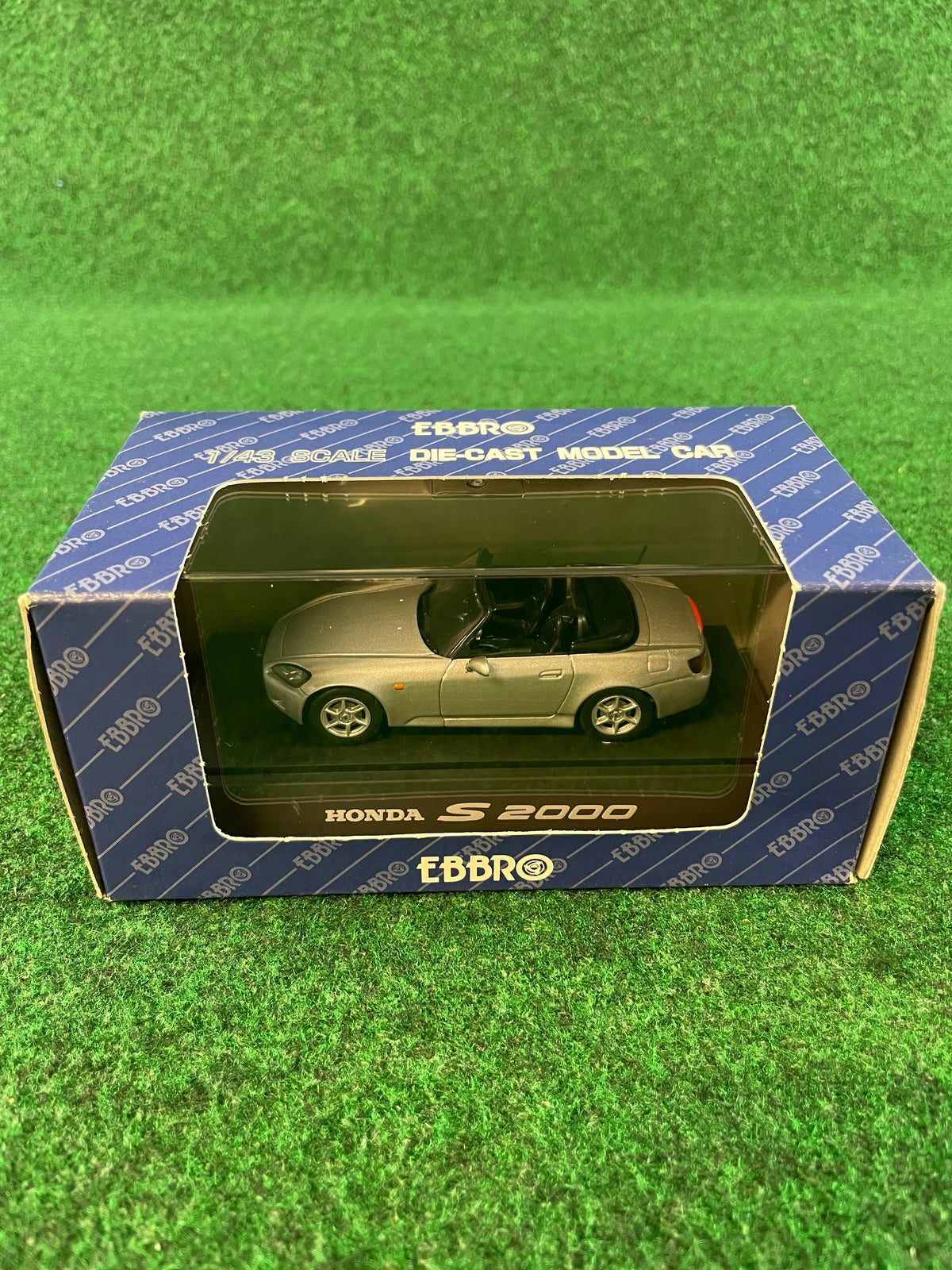 EBBRO 1999 Honda S2000 (Silverstone Silver) 1/43 Scale Diecast