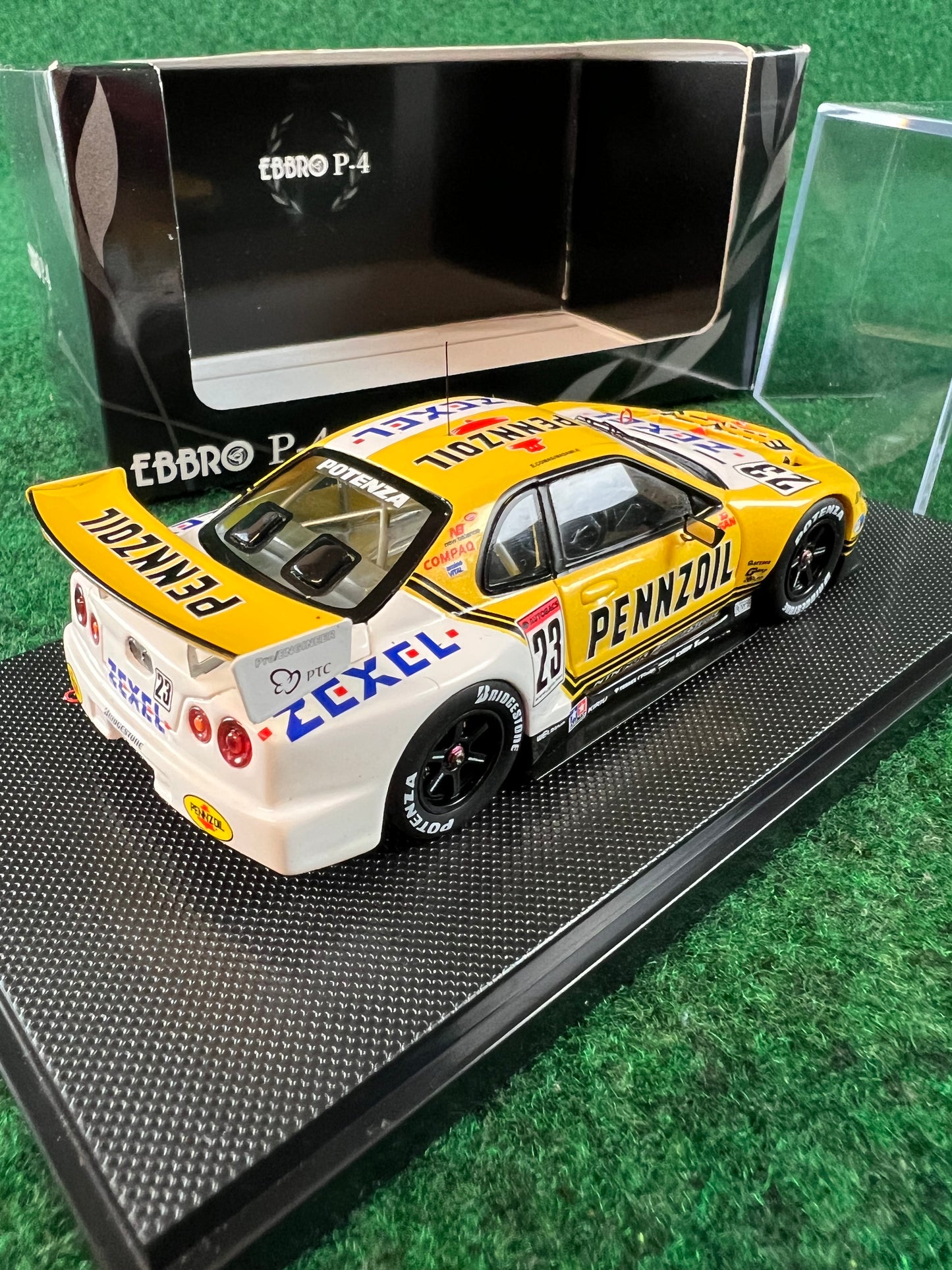 EBBRO P-4 Nissan Skyline R34 GTR 2001 Pennzoil Zexel 1/43 Scale Diecast