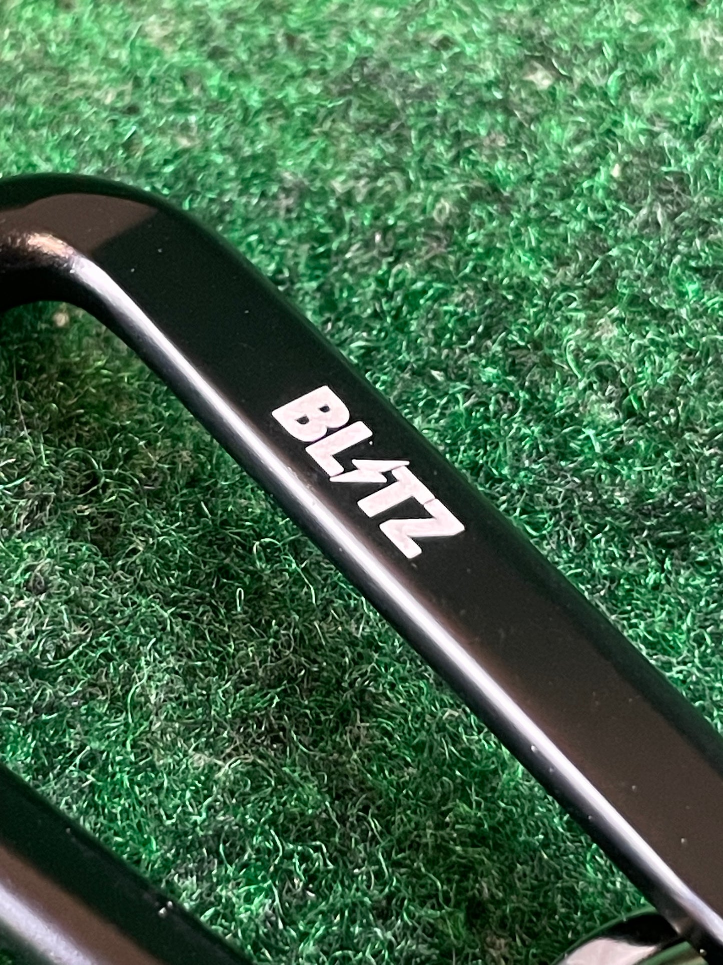 BLITZ - Black Carabiner Keychain