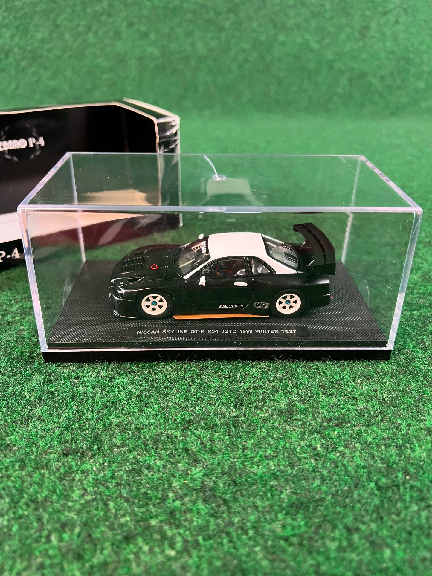 EBBRO P-4 Nissan Skyline R34 GTR 1999 Winter Test Car 1/43 Scale Diecast