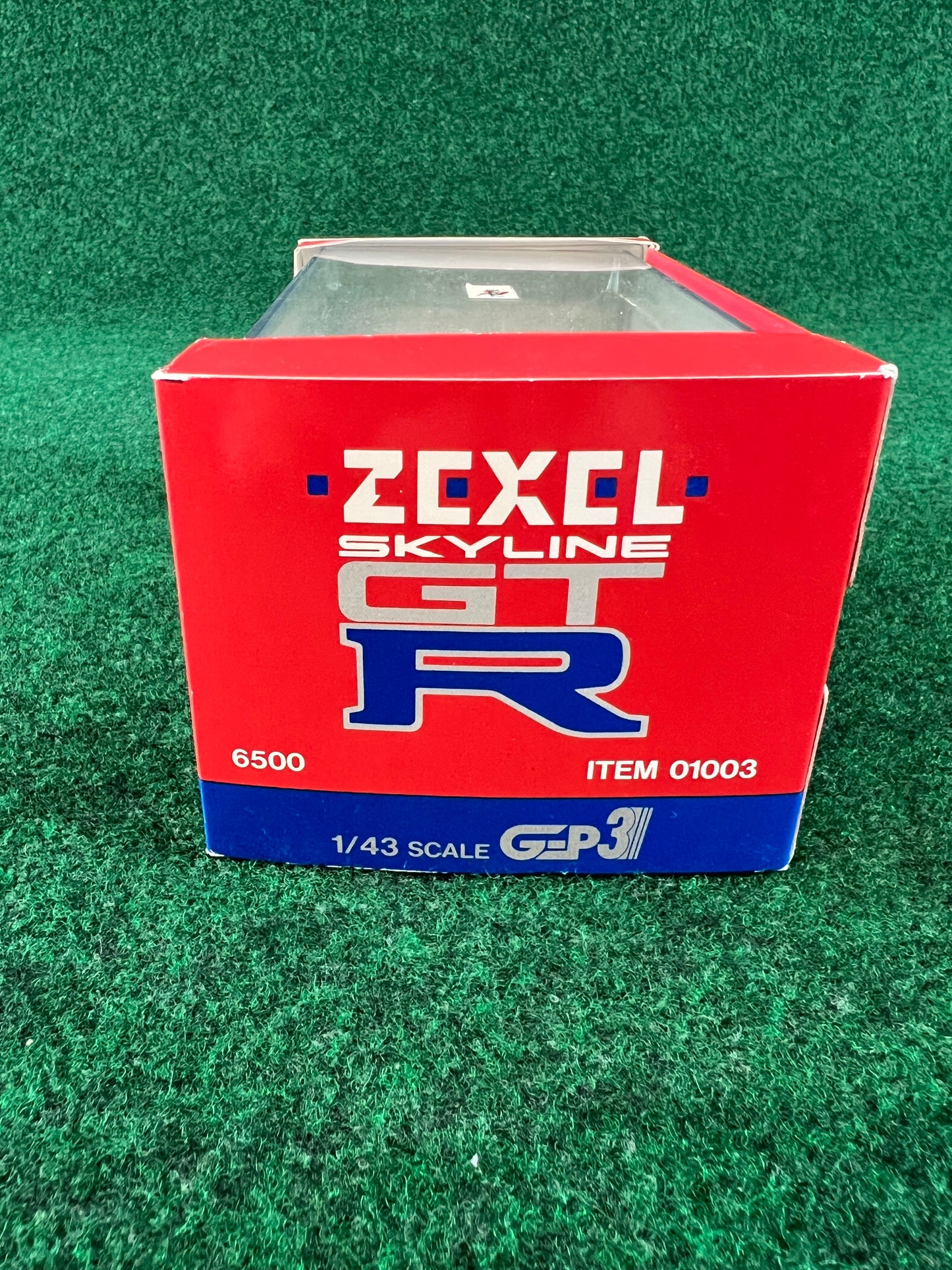 ROSSO - Zexel No. 2 Nissan Skyline R32 GT-R 1/43 Scale Model Car