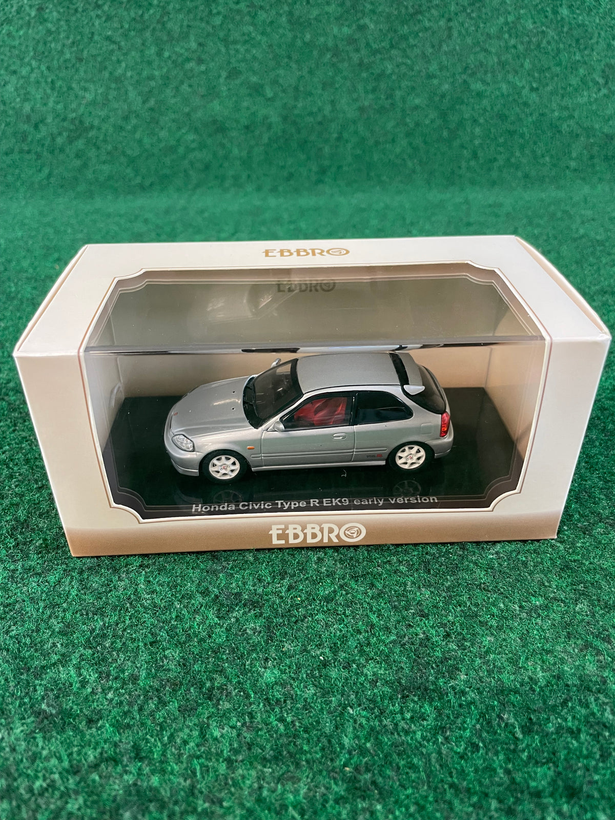 EBBRO Oldies - Honda Civic Type R EK9 Early Version (Silver) 1/43 Scale Diecast