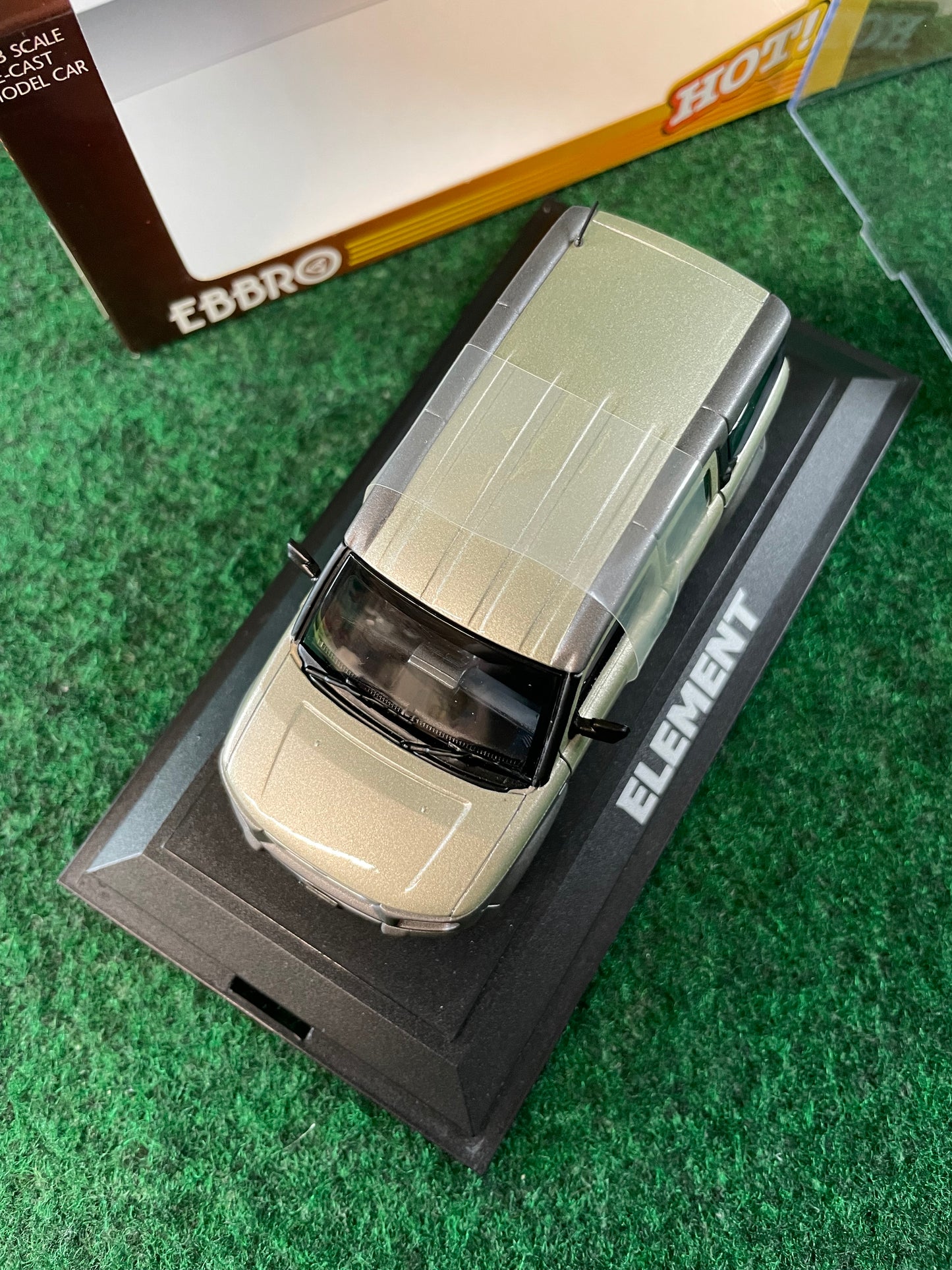 EBBRO HOT - Honda Element SHORELINE BAGE METALLIC 1/43 Scale Diecast