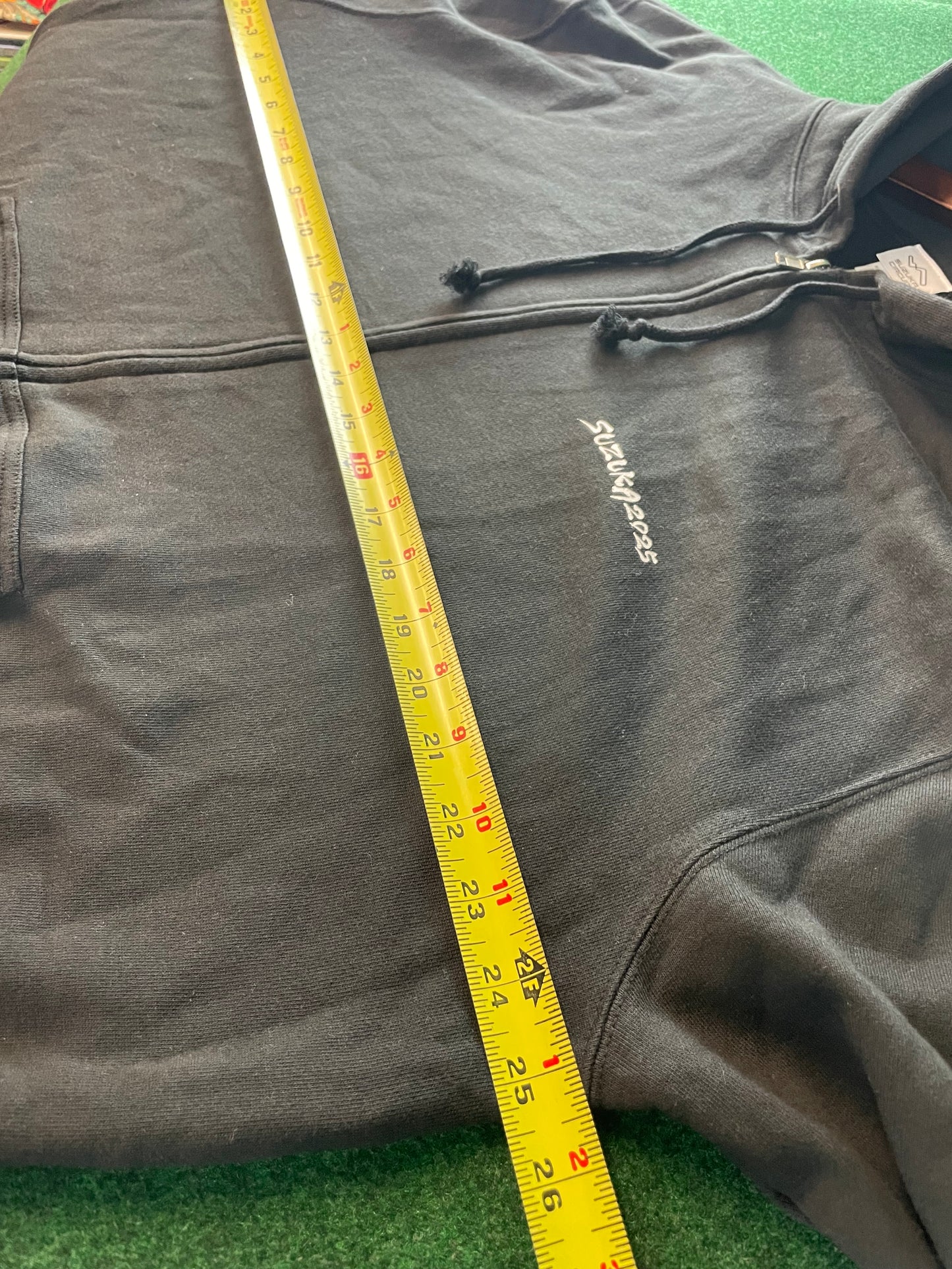 Suzuka Circuit - 2025 Zip Up Hooded Sweatshirt