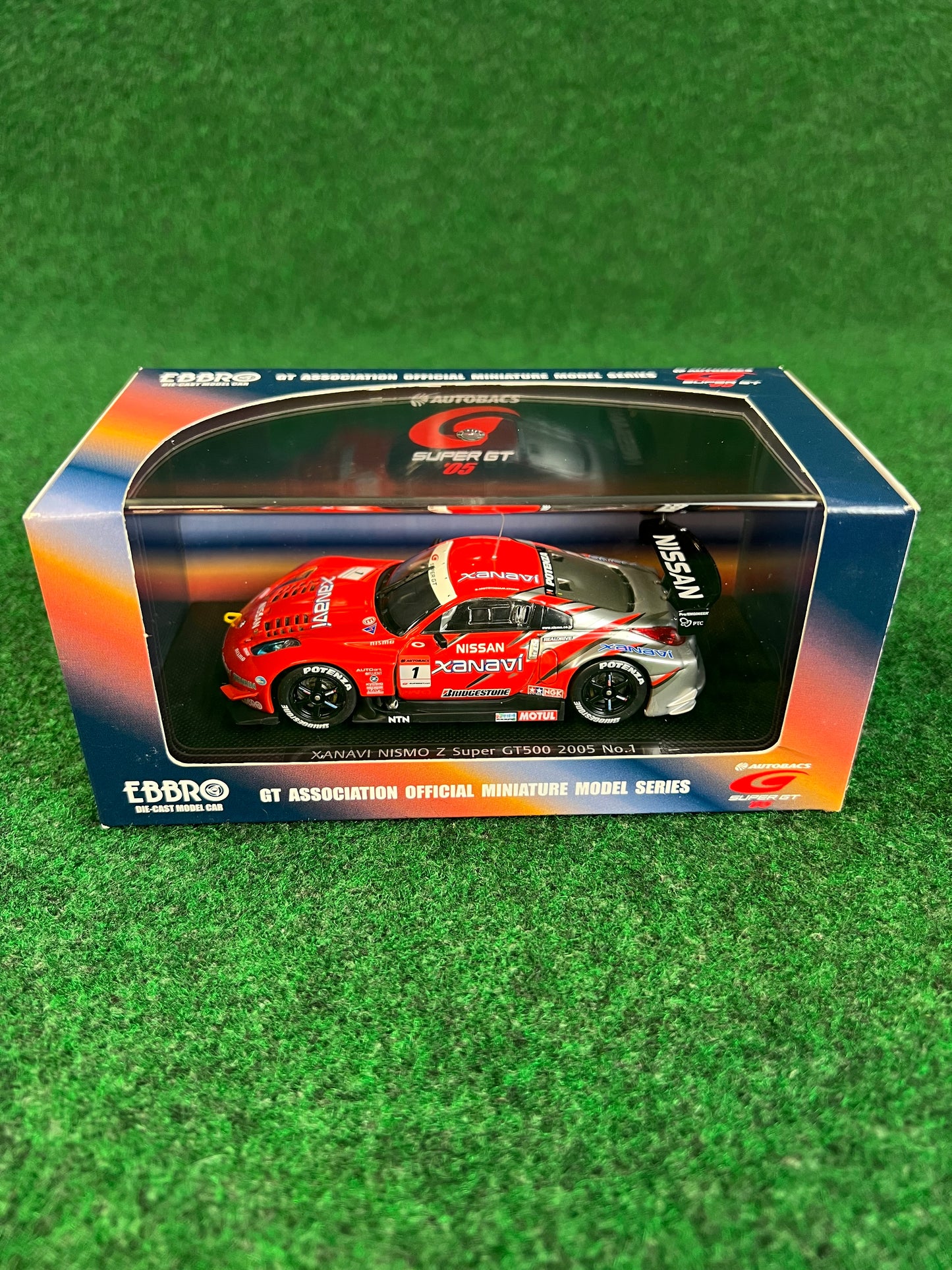 EBBRO SuperGT 2005 XANAVI Nismo Nissan Fairlady Z #1 1/43 Scale Diecast