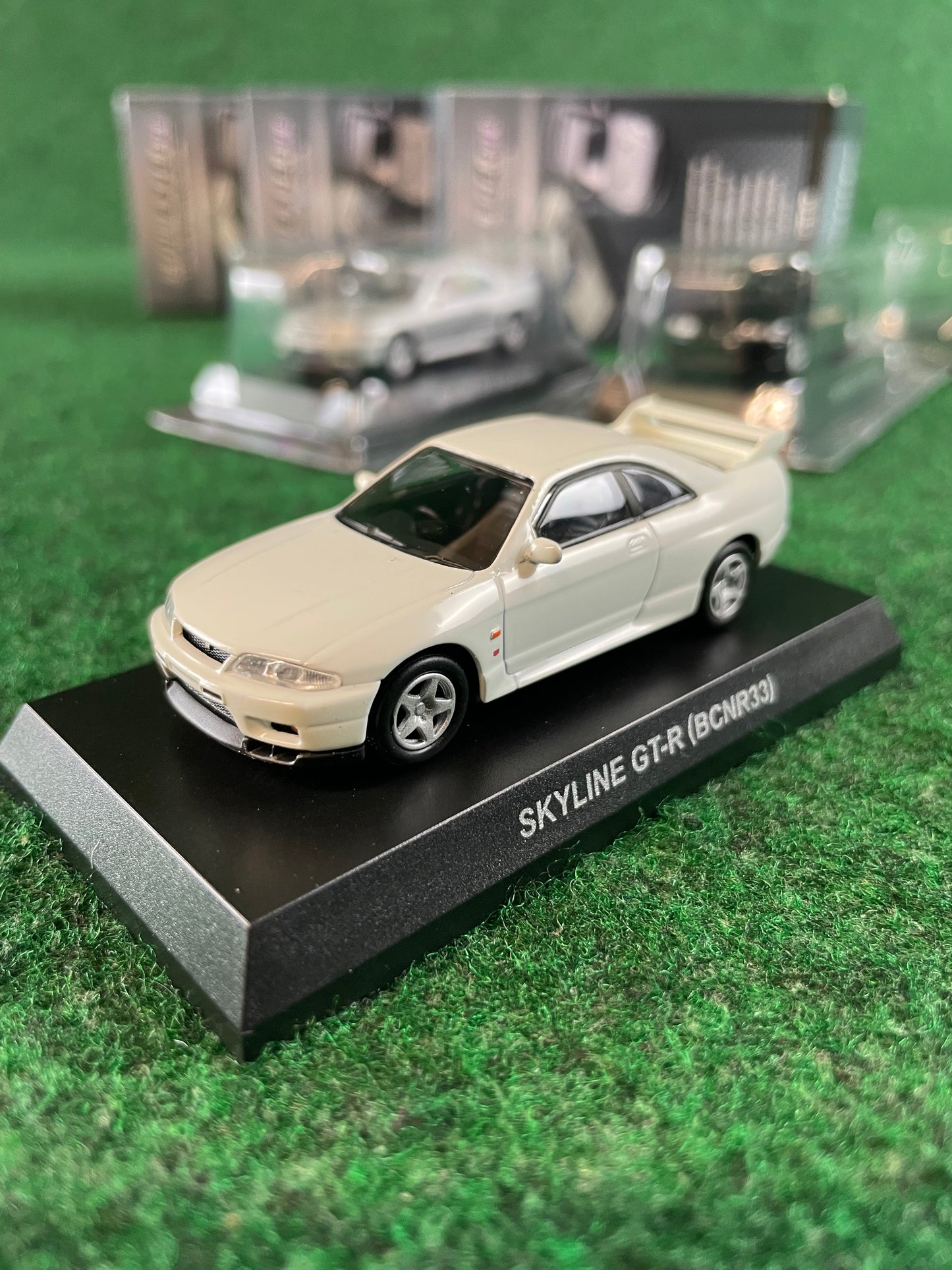 KYOSHO - Nissan Skyline & GT-R Neo Collection R33 GT-R 1/64 Scale Set