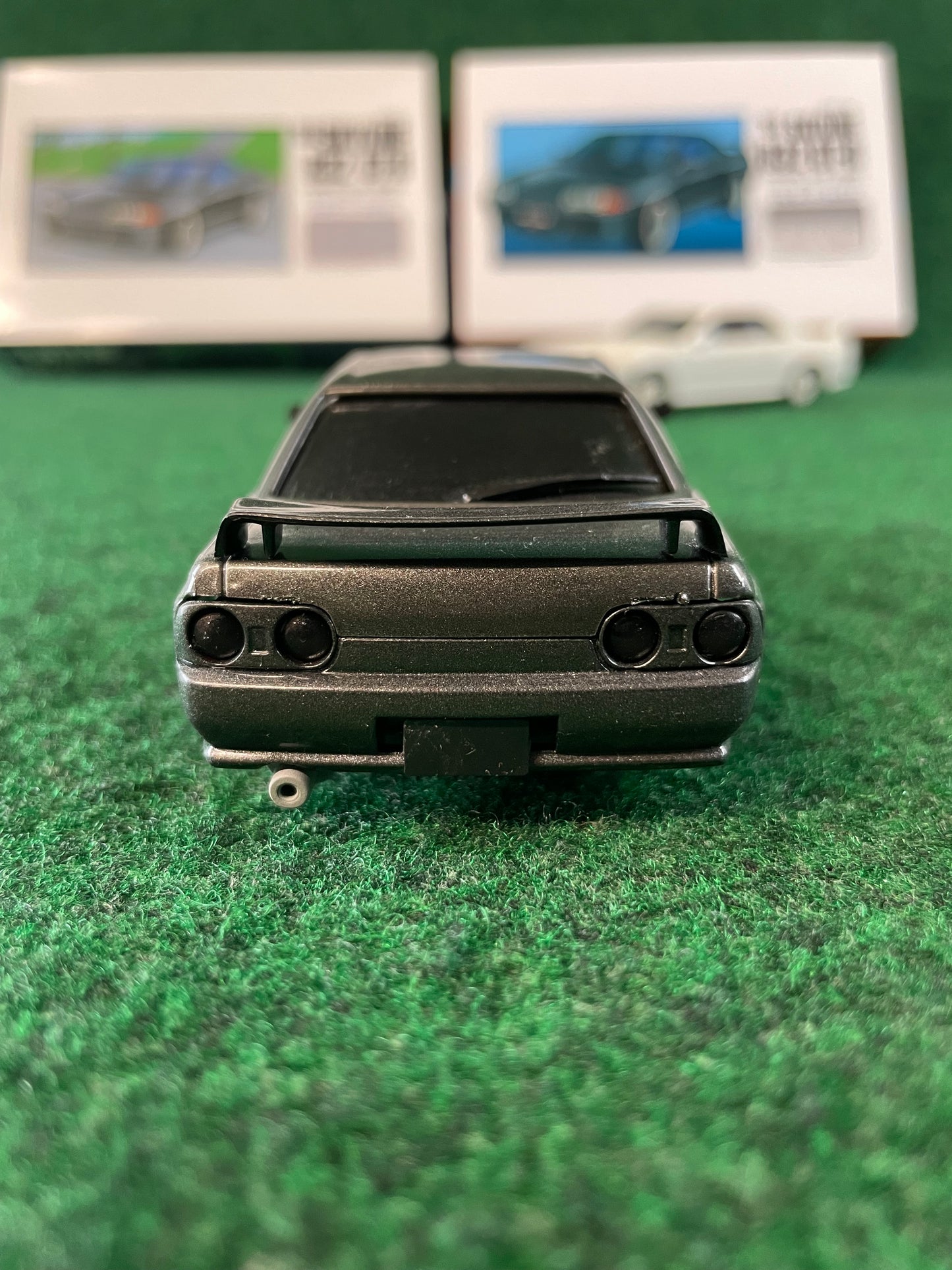 Owners Club - Nissan Skyline R32 GT-R Completed 1/32 Scale Plastic Model Cars