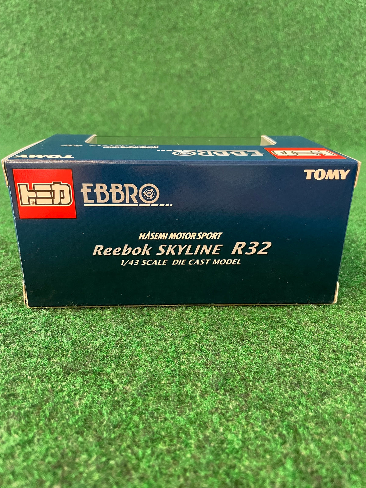 EBBRO TOMY Hasemi Motor Sport Reebok Nissan Skyline R32 GTR 1/43 Diecast