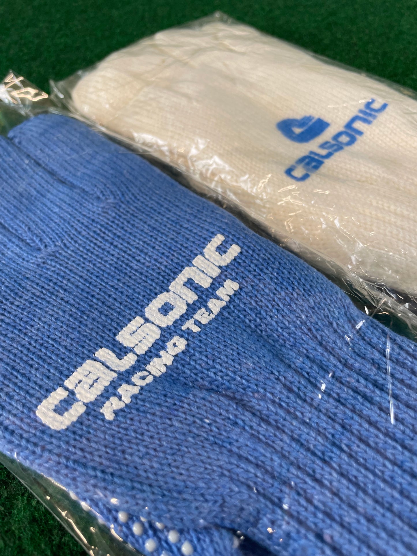 Calsonic Racing Team - Blue & White Vintage Knit Work Gloves Set