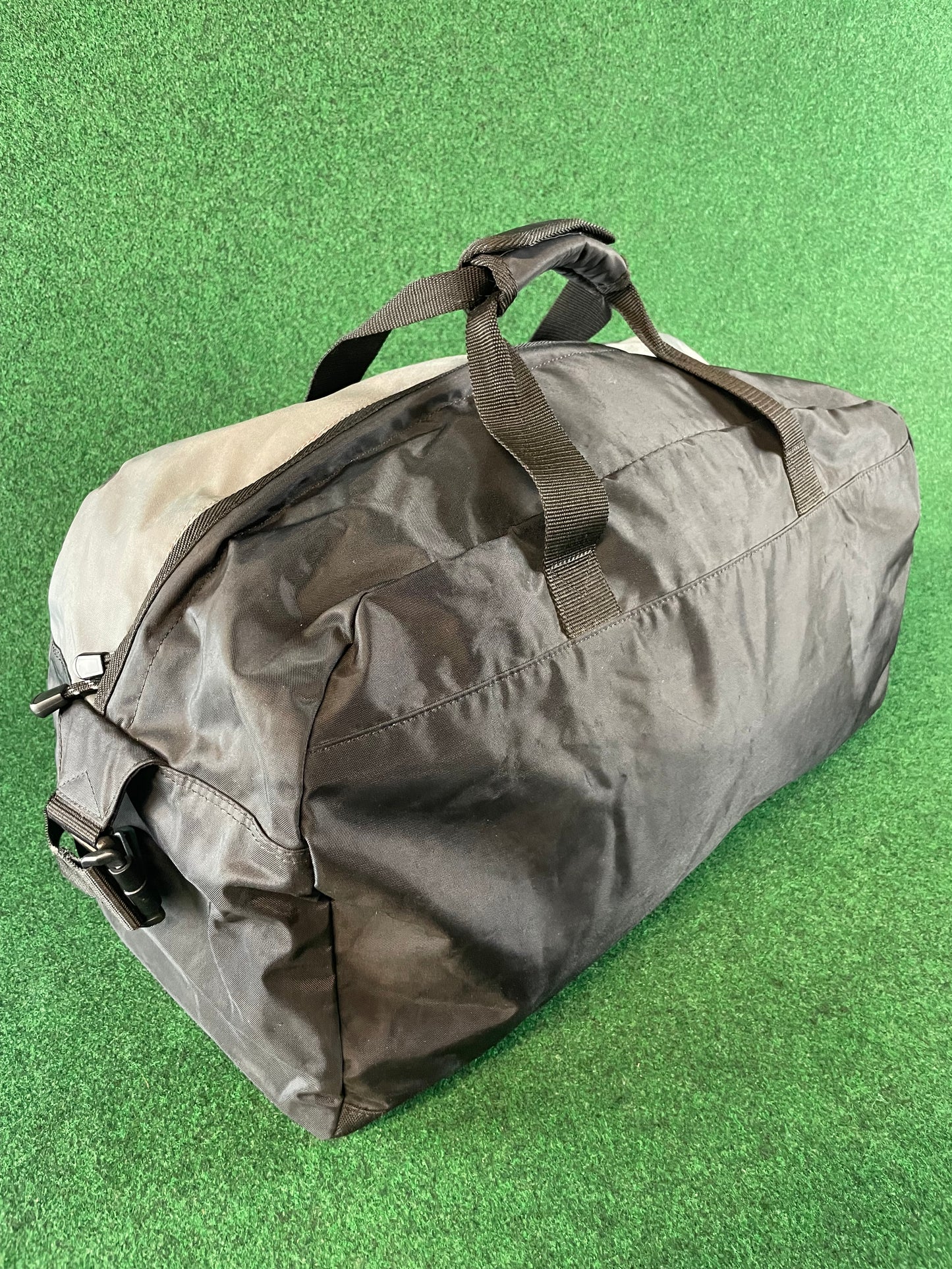 DUNLOP Motor Sport - Black & Grey Duffel Travel Bag