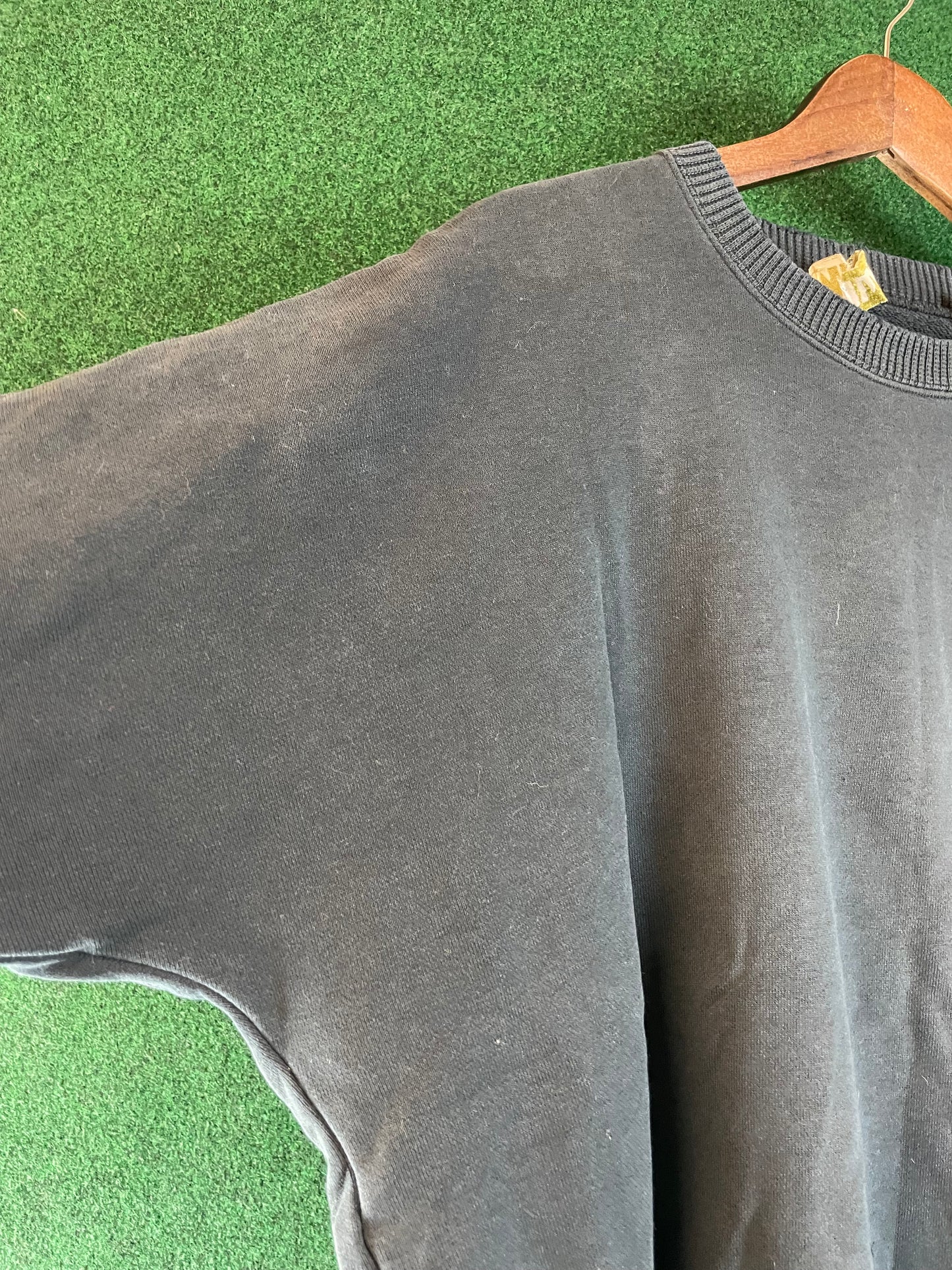 NISMO - Nissan International Race & Rally Team Vintage Black Sweatshirt