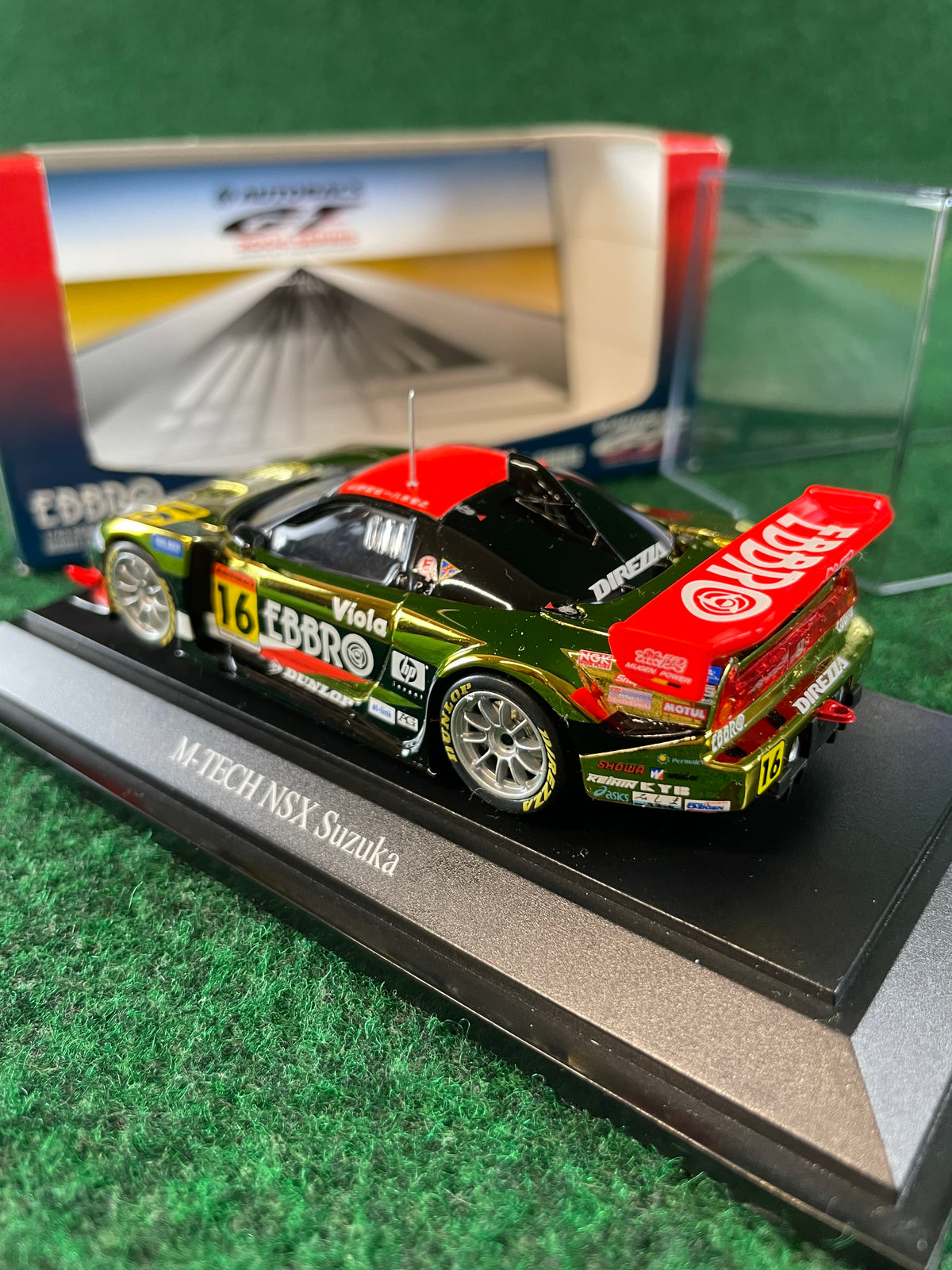 EBBRO - 2004 JGTC M-TECH Honda NSX Suzuka 1/43 Scale Diecast