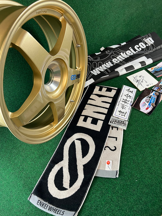 ENKEI - JTCC FET Toyota Corolla Centerlock Wheel and Goods Set