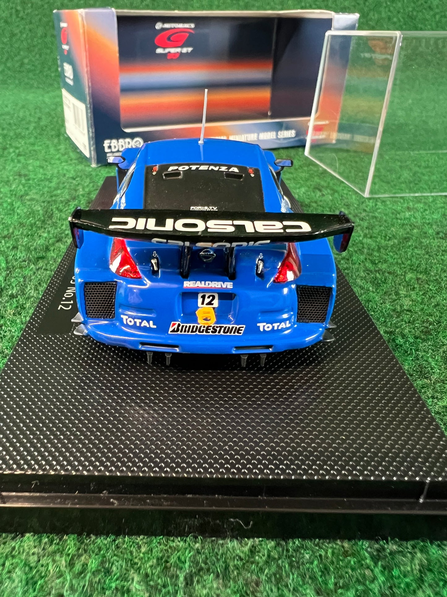 EBBRO - 2005 SuperGT Calsonic Nissan Fairlady Z 1/43 Scale Diecast