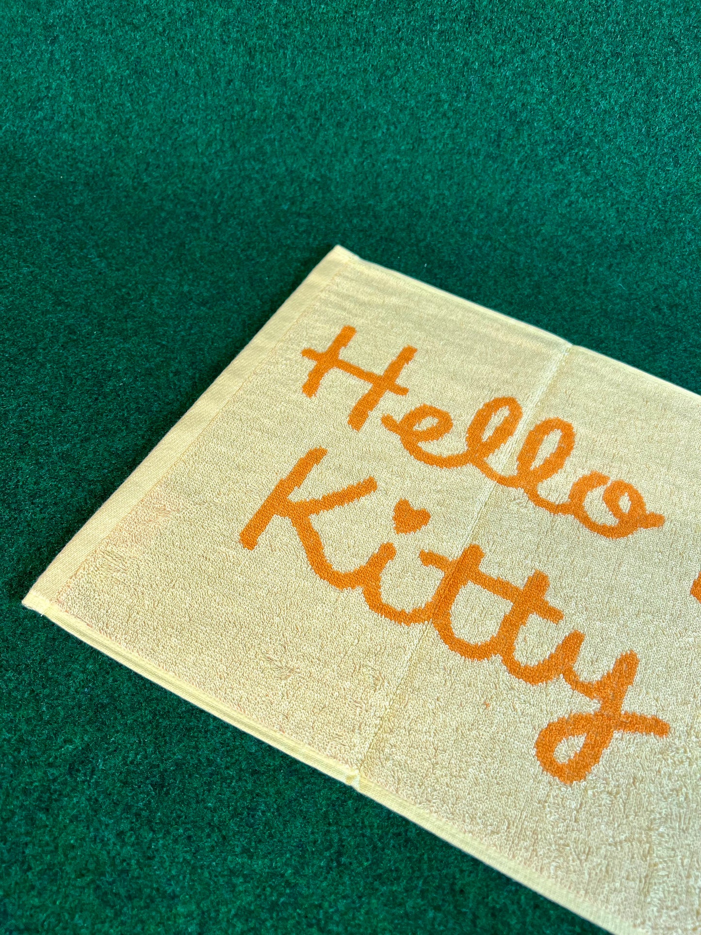 Hello Kitty & Eneos “Express” 2017 Yellow/Orange Promotional Towel