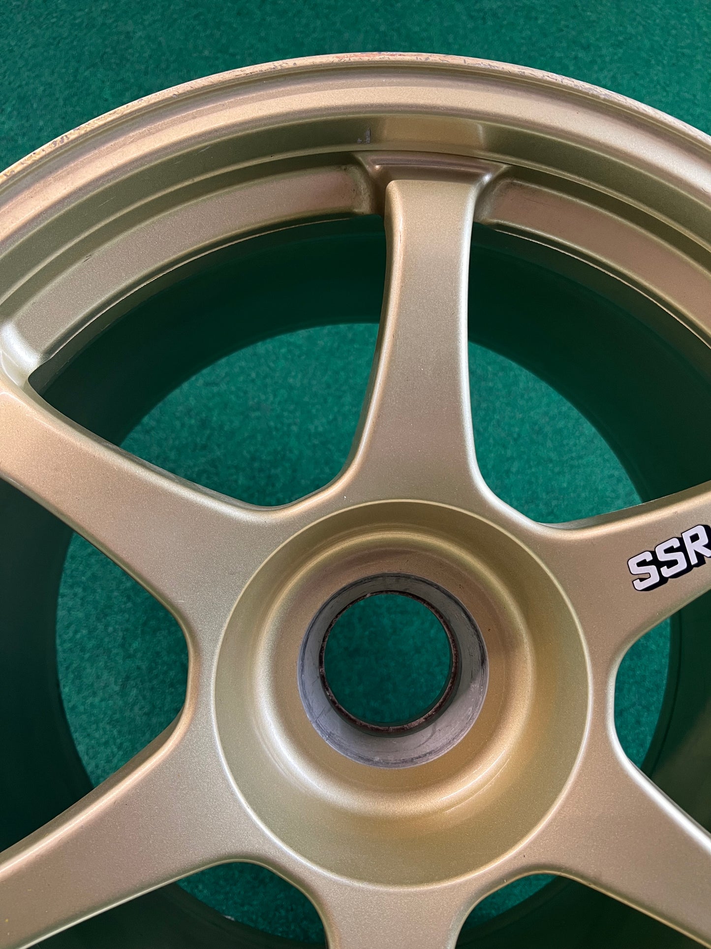 SSR Wheels - Centerlock Race Wheel and Goods Set (*Free Shipping = Lower 48 USA)