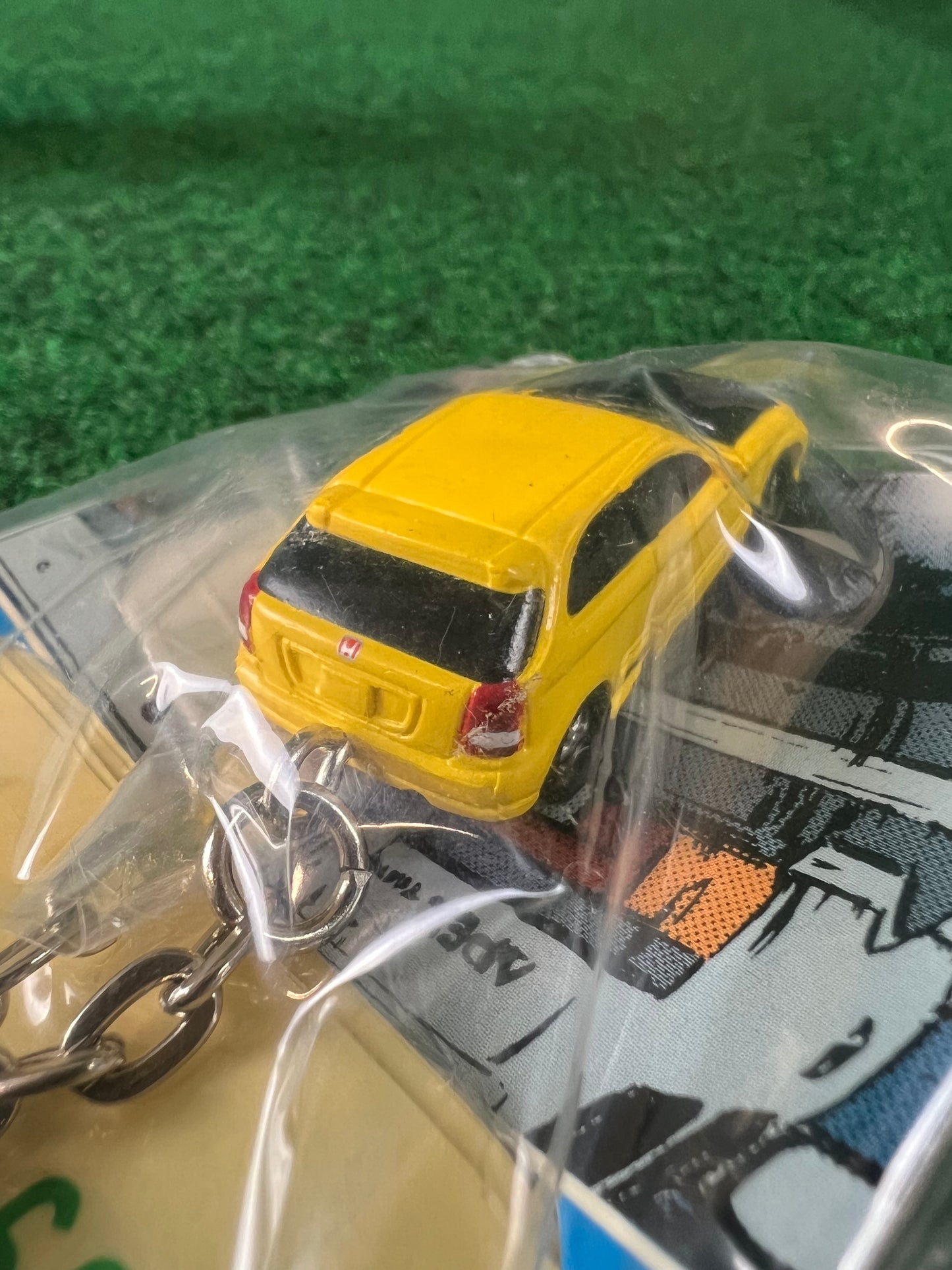 Initial D - Honda Civic EK9 with License Plate and Numbers Charm Keychain