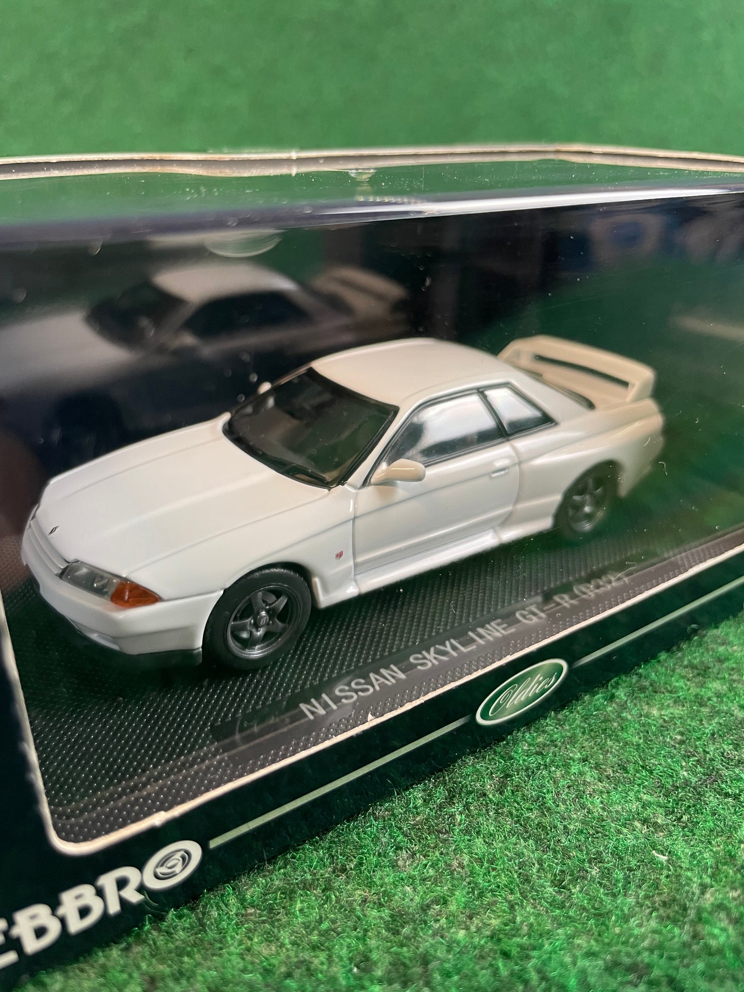 EBBRO Oldies - Nissan Skyline R32 GT-R 1/43 Scale Diecast