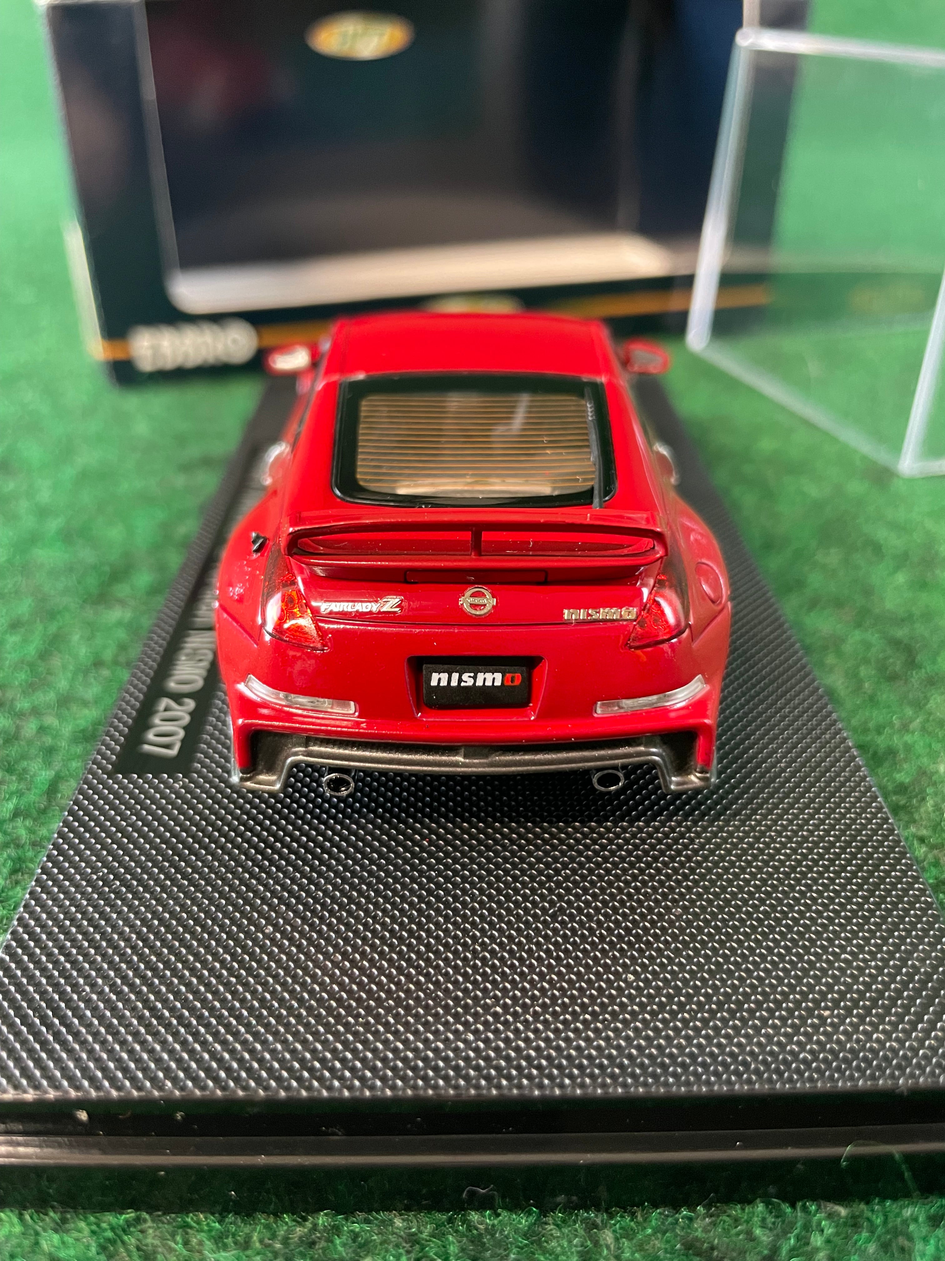 EBBRO - 2007 Nissan Fairlady Z NISMO Red 1/43 Scale Diecast