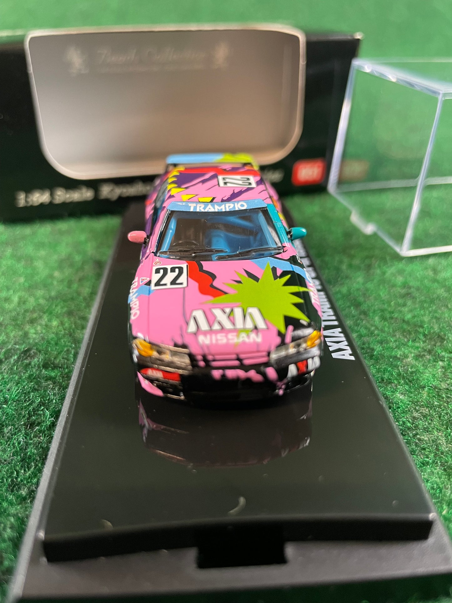 KYOSHO - Beads Collection 1991 & 1992 AXIA TRAMPIO Nissan Skyline R32 GT-R 1/64 Scale Diecast Set