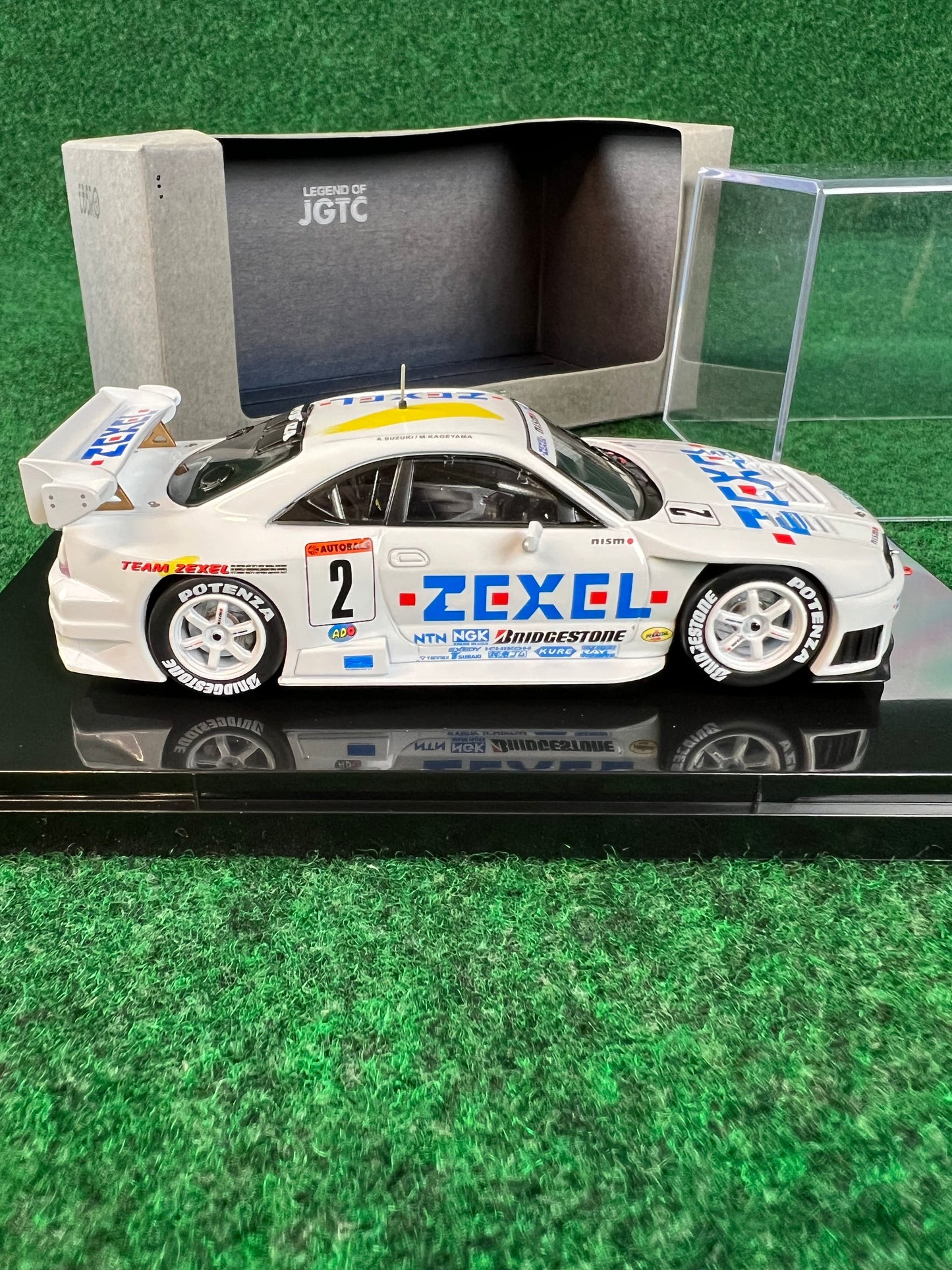 EBBRO Legend of JGTC - 1998 ZEXEL Nissan Skyline R33 GTR 1/43 Scale Diecast