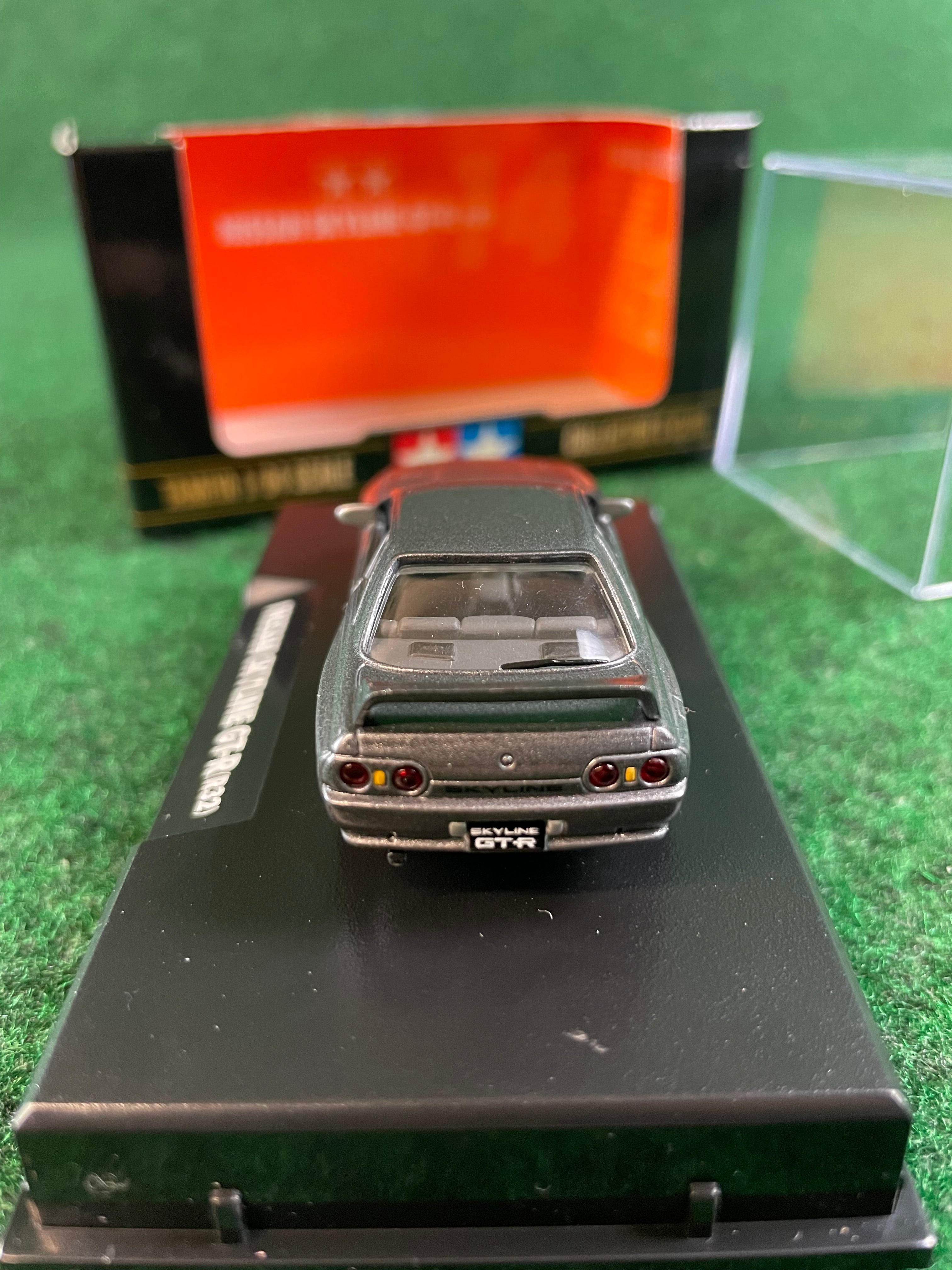 TAMIYA - Collector's Club Nissan Skyline R32 GT-R 1/64 Scale