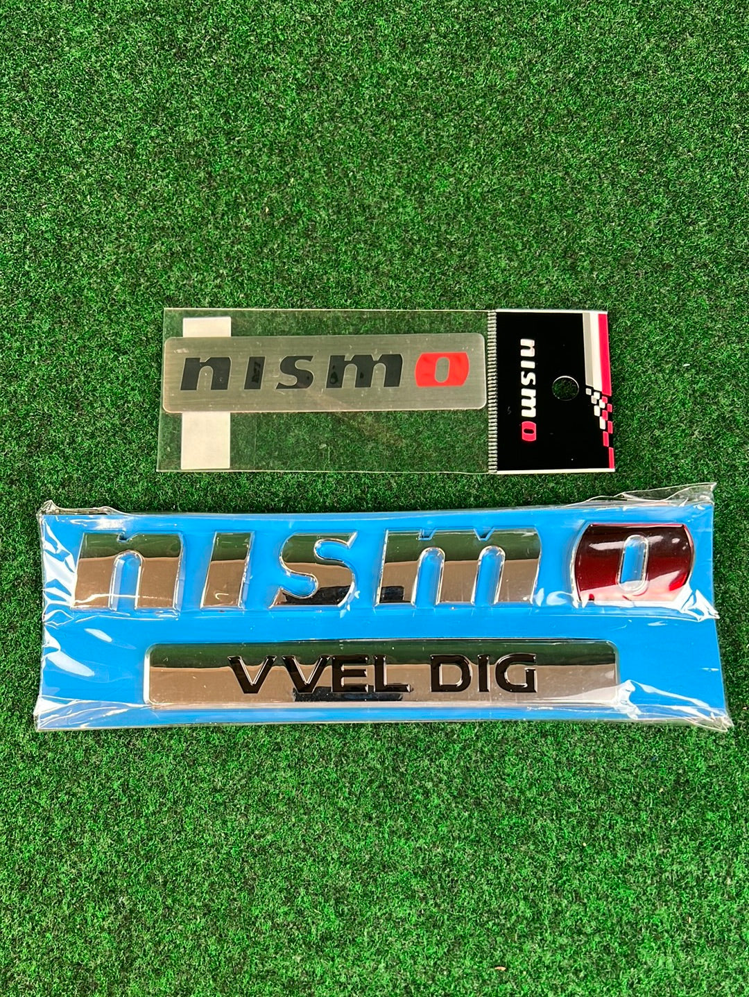 NISMO - Nissan Patrol Armada Pathfinder NISMO & VVEL DIG Replica Emblem and Authentic Brushed Nismo Plate Set
