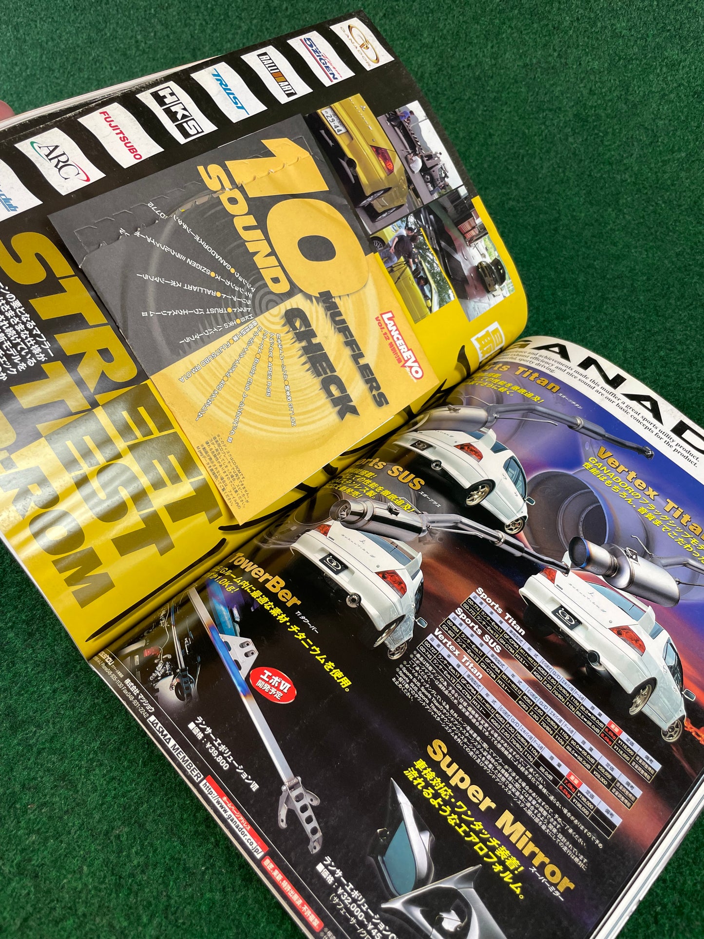 Mitsubishi LancerEVO Magazine - Vol. 12