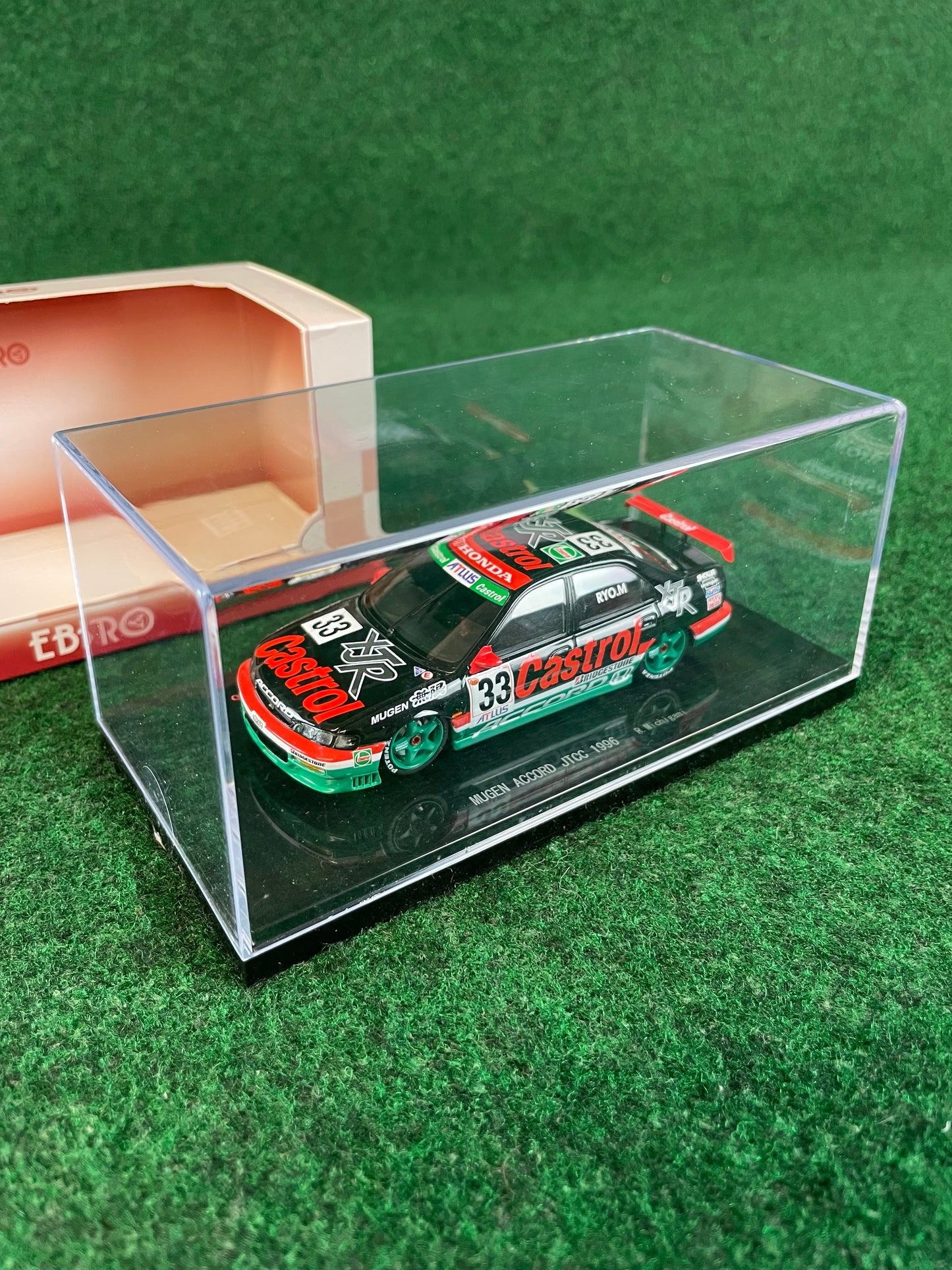 EBBRO Racing JTCC Castrol MUGEN Honda Accord #33 Ryo Michigami 1/43 Scale Diecast