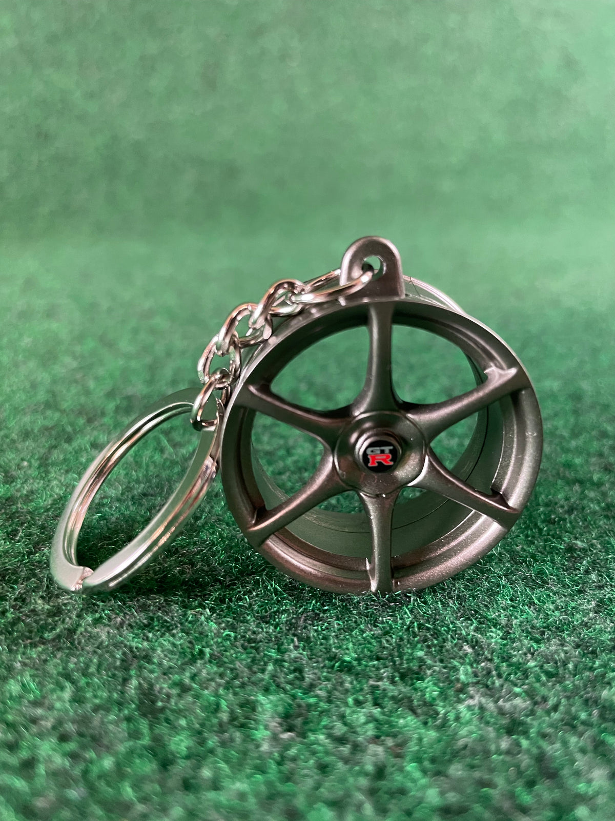 TC Juurokuhoi Vending Machine Nissan Skyline R34 GT-R Wheel Keychain