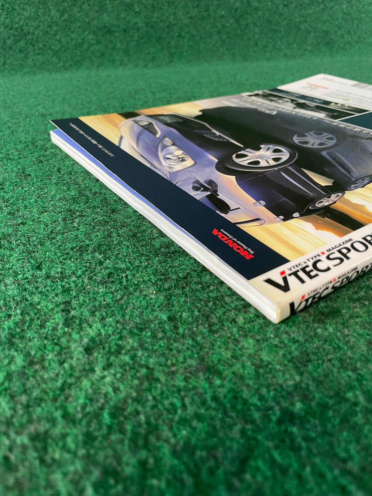 VTEC SPORTS Magazine - Vol. 028
