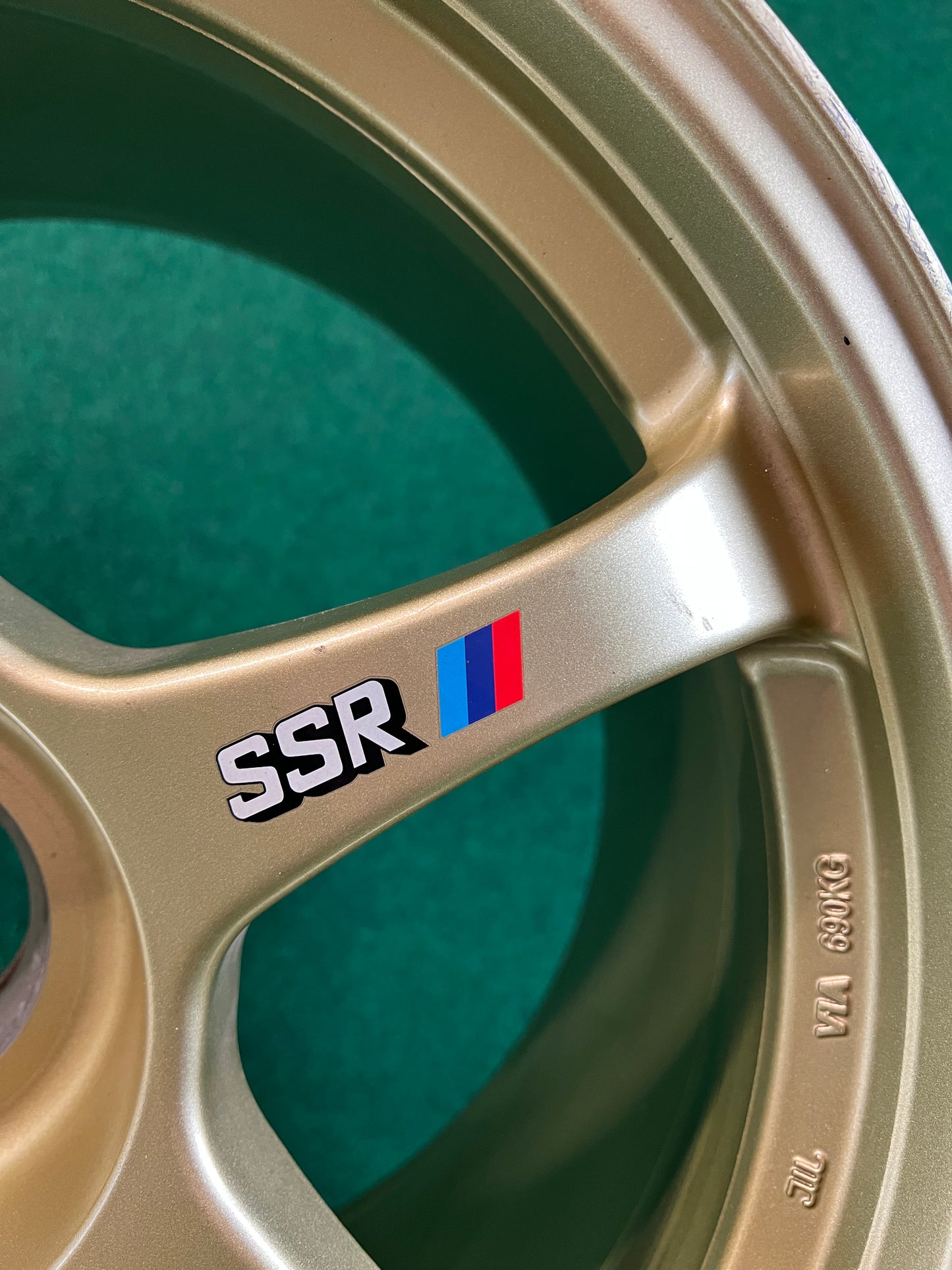 SSR Wheels - Centerlock Race Wheel and Goods Set (*Free Shipping = Lower 48 USA)