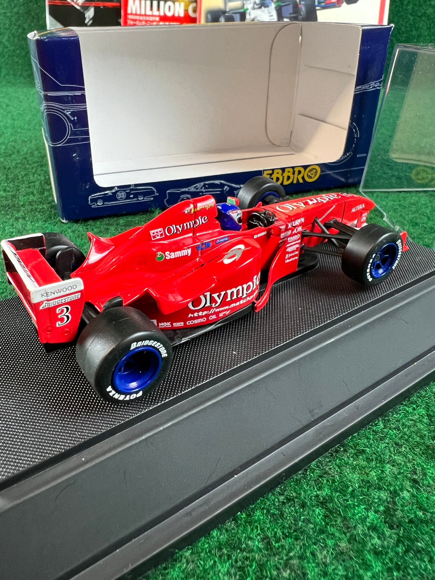EBBRO Trendies - Reynard 99L 2000 Olympic Kondo 1/43 Scale Diecast