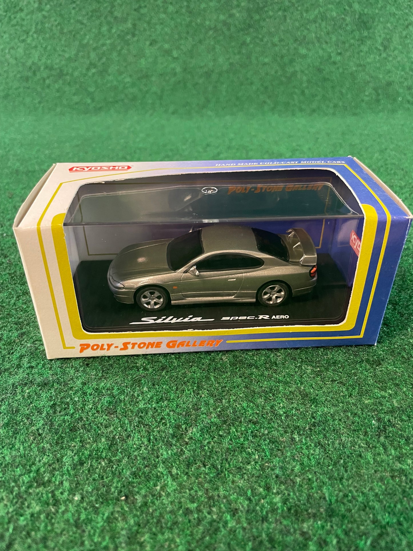 KYOSHO Poly-Stone Gallery Nissan Silvia S15 (Grey) 1/43 Scale Model Diecast Car