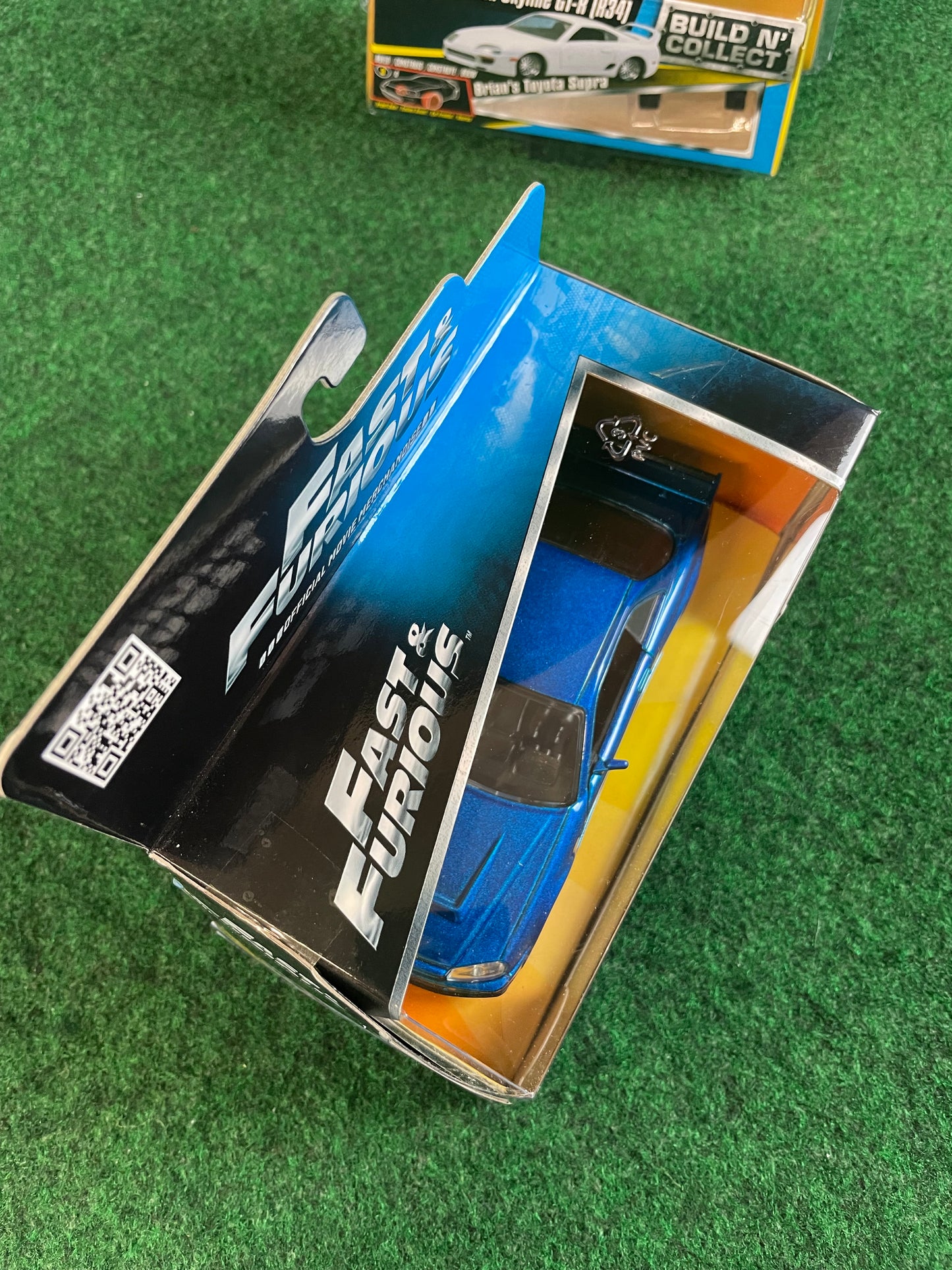 Jada Toys - Fast and Furious Nissan Skyline R34 GT-R Diecast Set