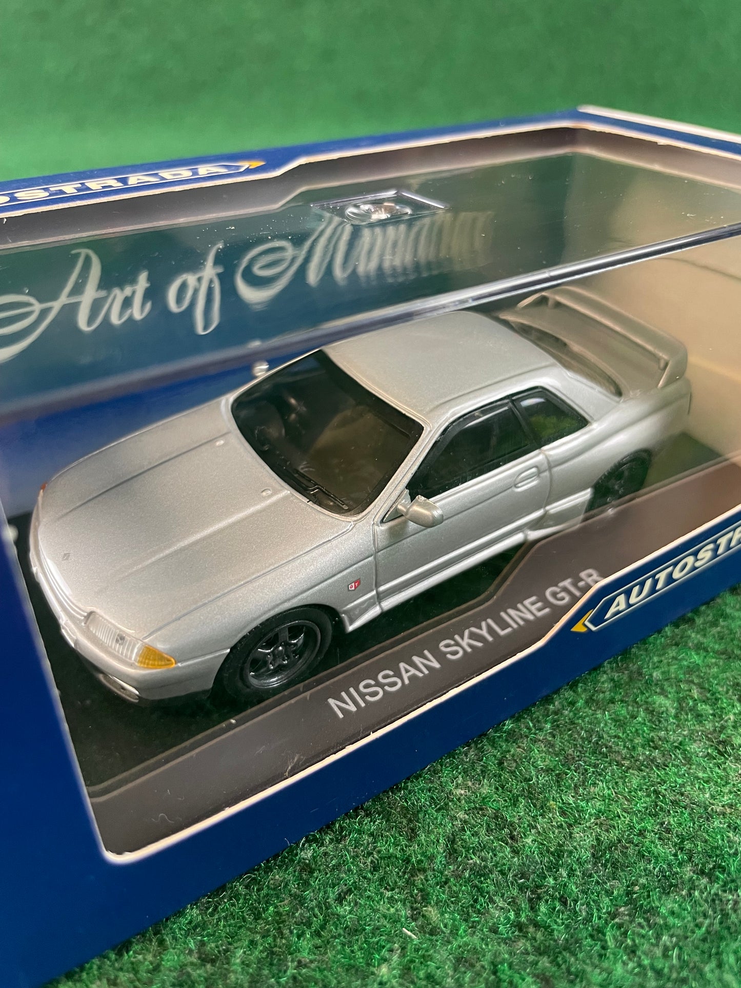 Autostrada - Nissan Skyline R32 GT-R (Silver) 1/43 Scale Diecast