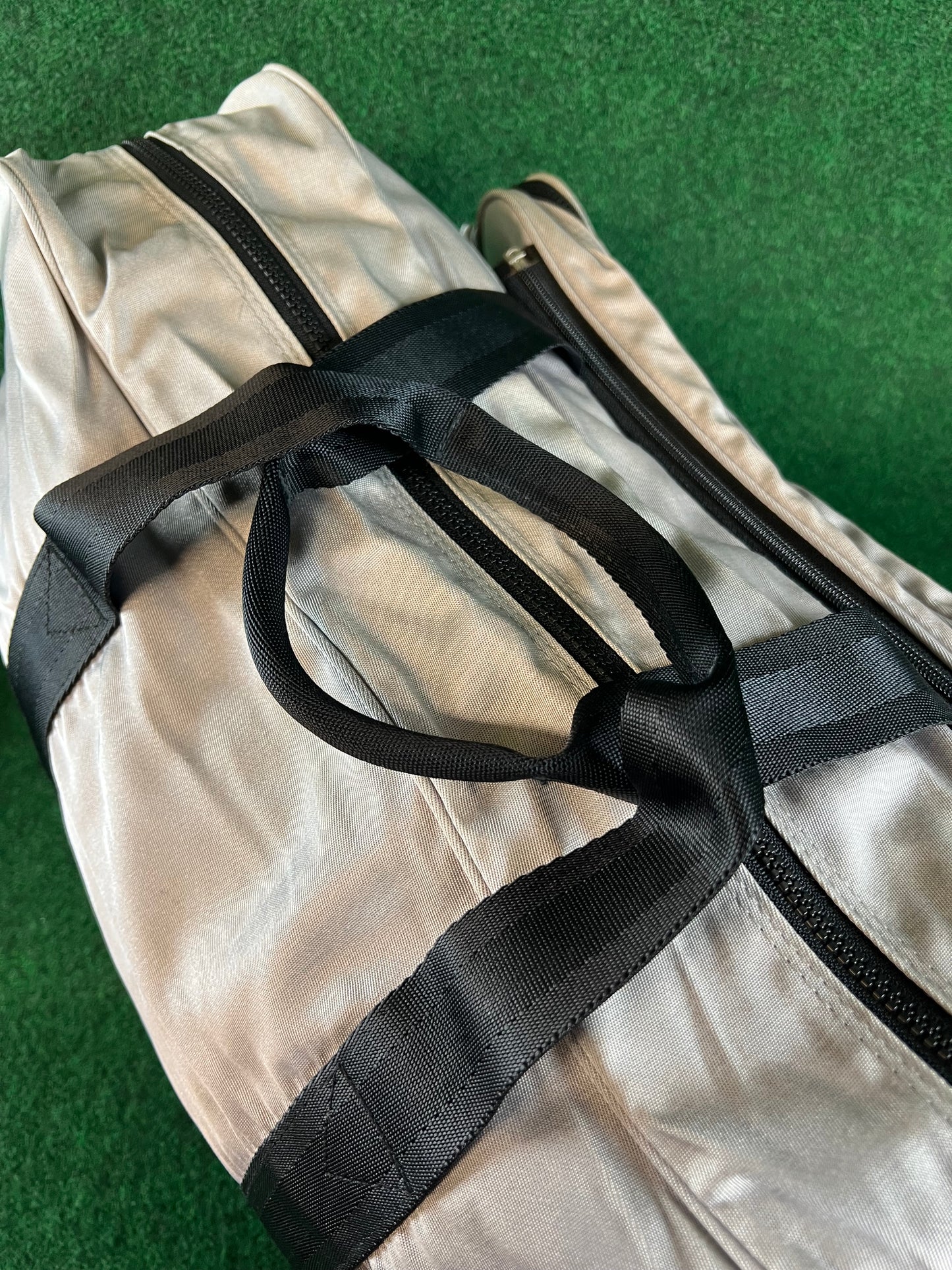 SKYLINE - Nissan Vintage Travel Bag Set R30 R31 Era