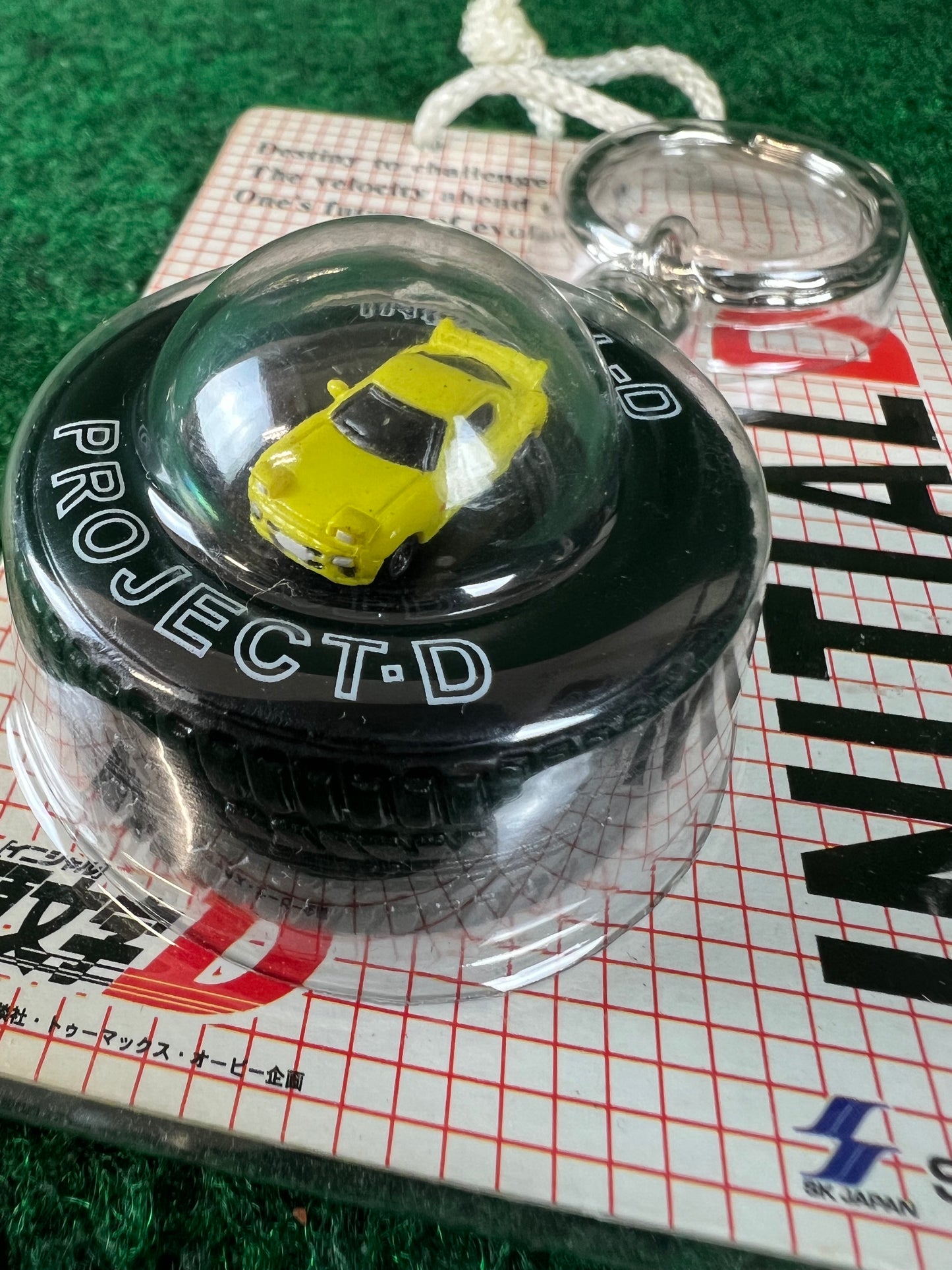 Initial D - Red Suns Mazda RX7 FD Bubble Car and Tire Keychain