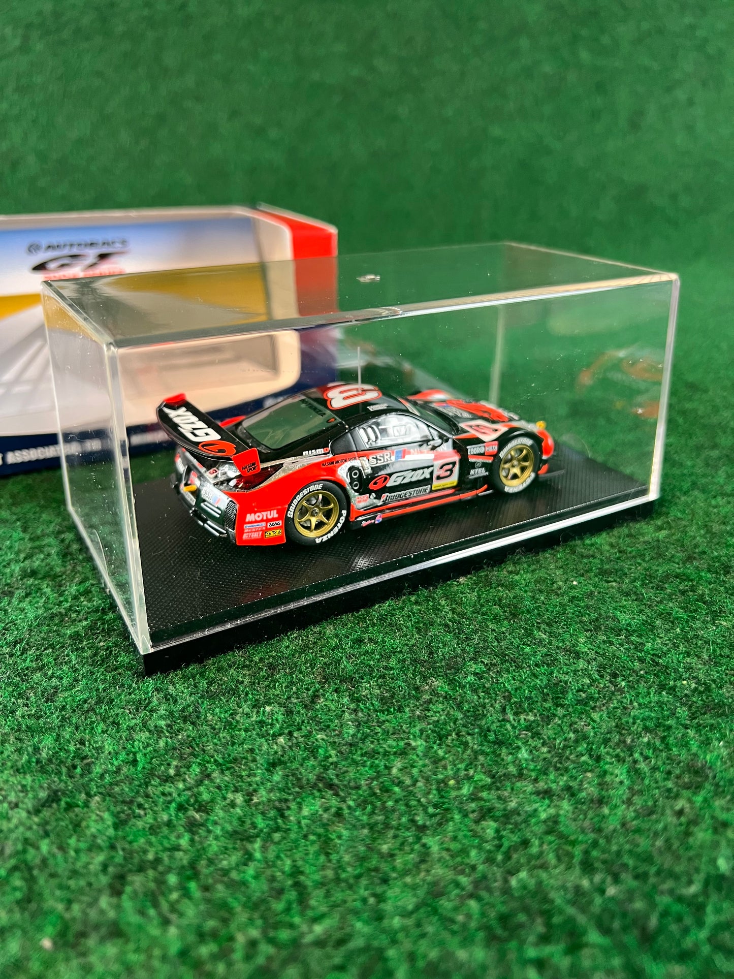 EBBRO - 2004 JGTC Hasemi G’Zox Nissan Fairlady Z 1/43 Scale Diecast