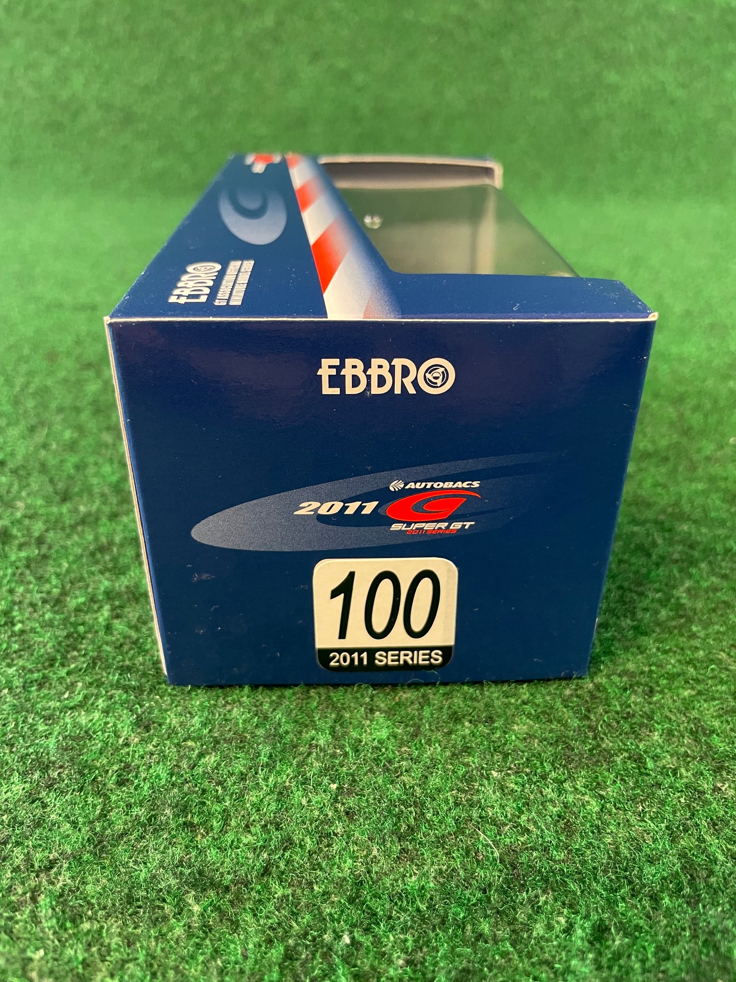 EBBRO - SuperGT 2011 Raybrig Honda HSV-010 GT500 1/43 Scale Diecast