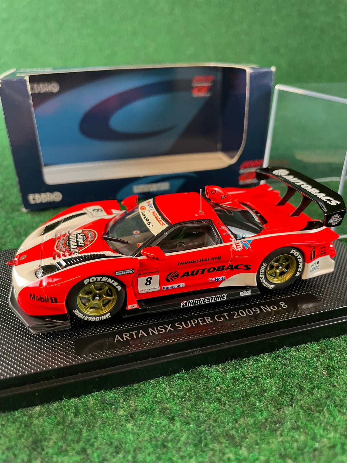 EBBRO - 2009 Super GT ARTA Autobacs Honda NSX 1/43 Scale Diecast
